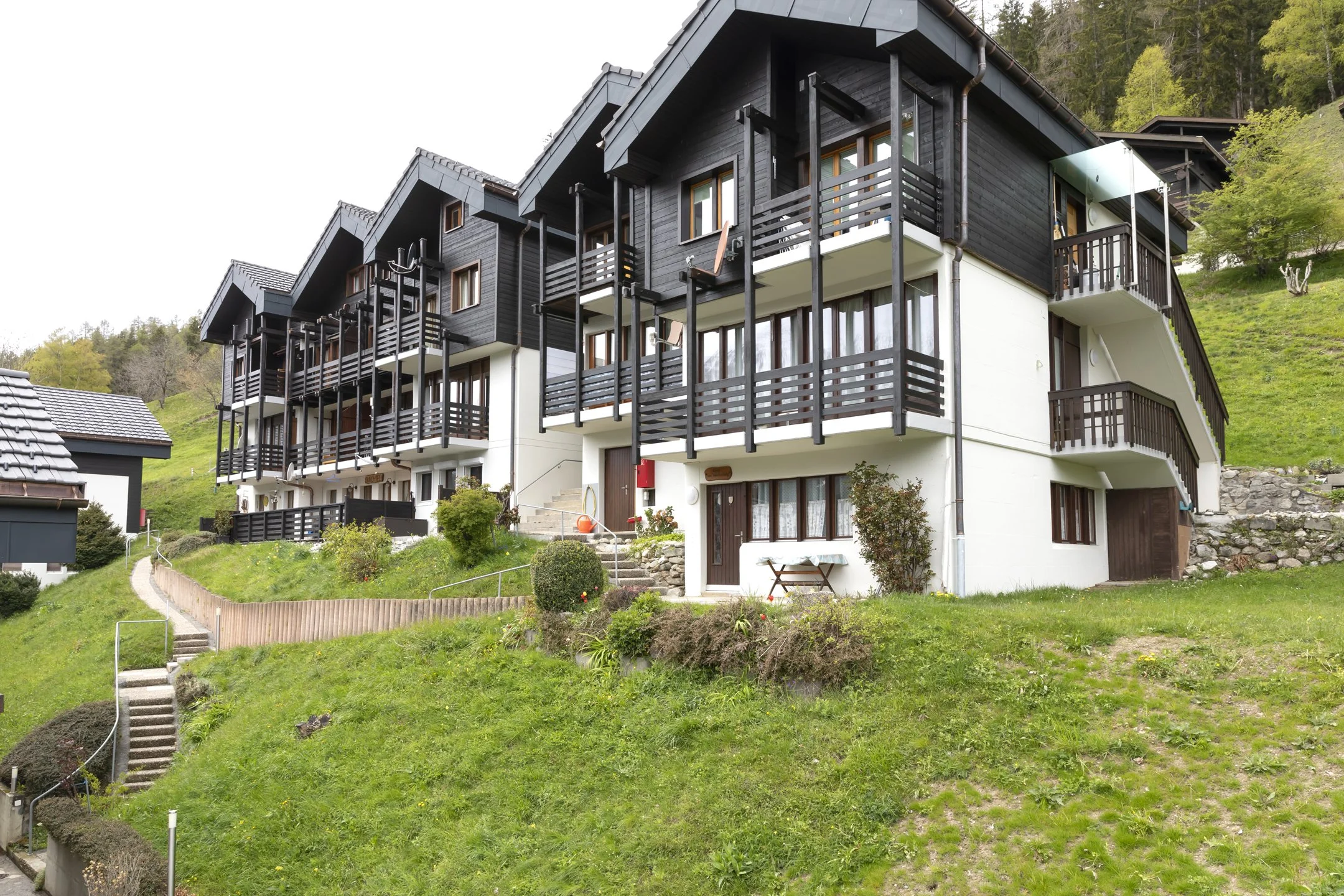 031_Lax_appartement_Smaal_Swiss_Immo.jpg
