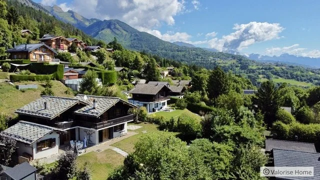 001a_Savièse_chalet_Smaal_Swiss_Immo.jpg
