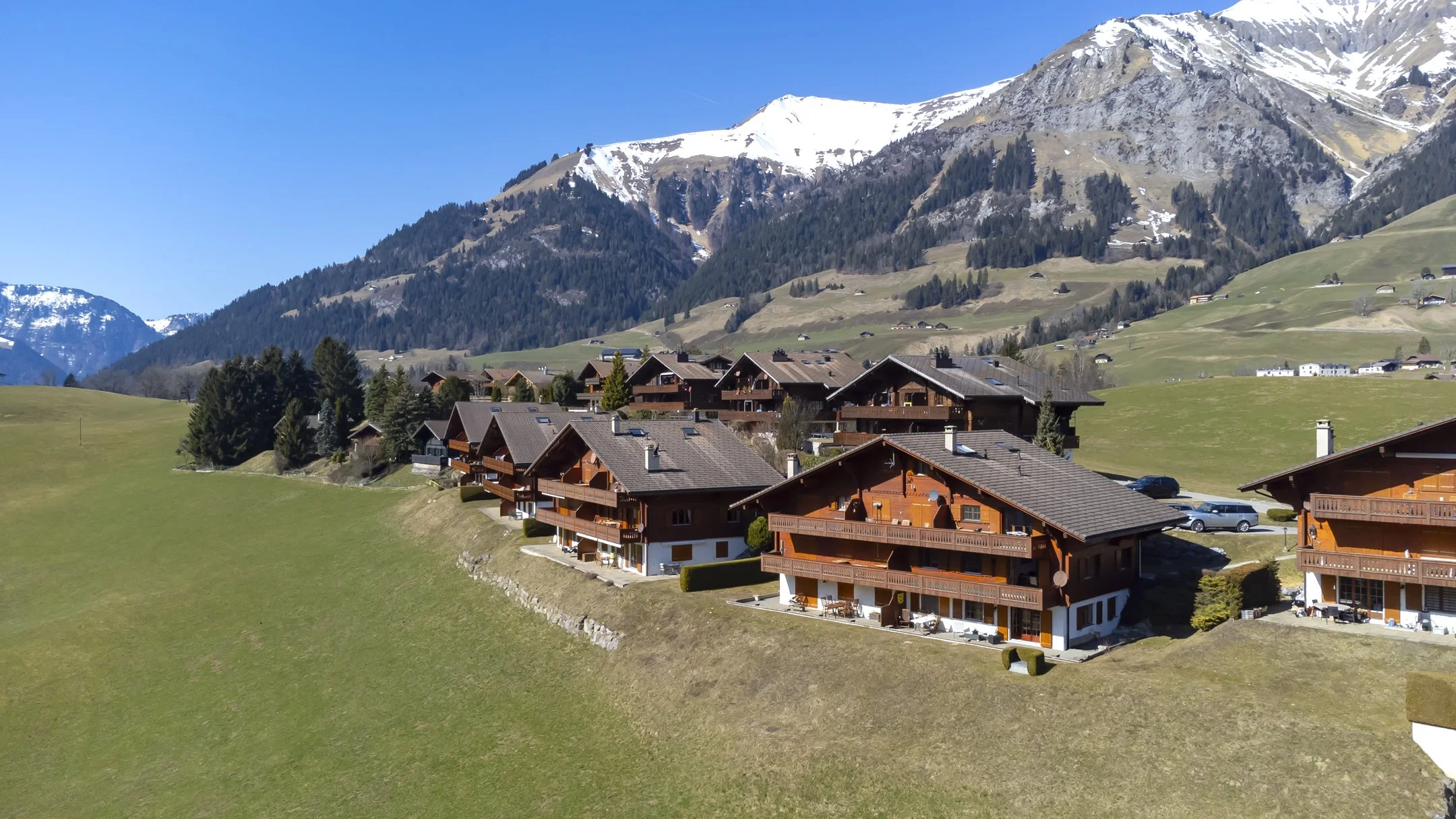 023_Château d'Oex_appartement_Smaal_Swiss_Immo.jpg