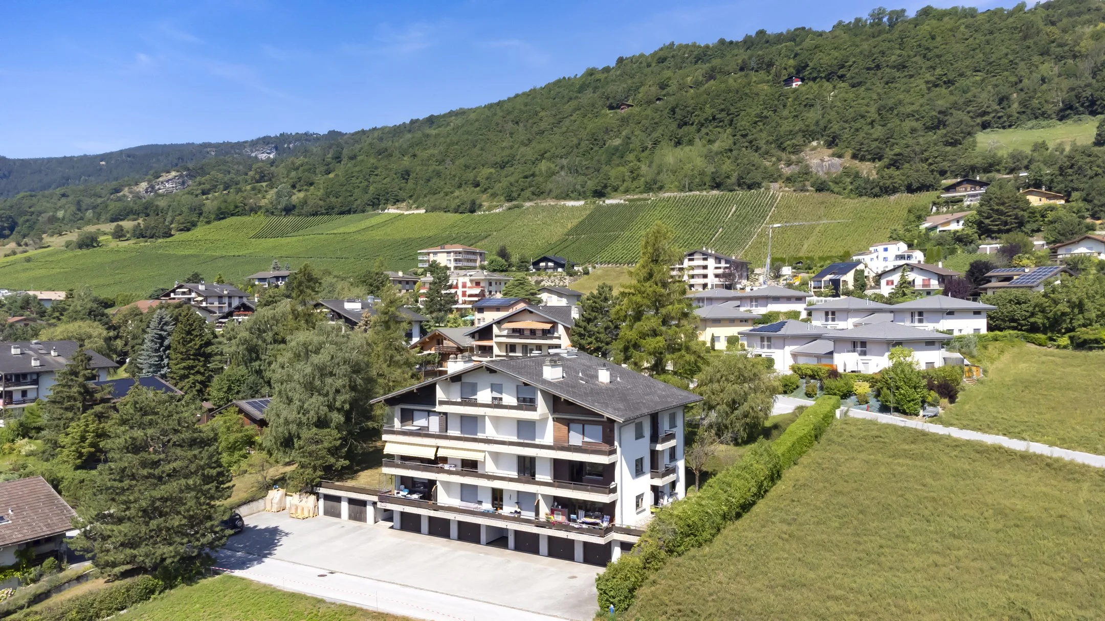 030_Venthône_appartement_Smaal_Swiss_Immo.jpg