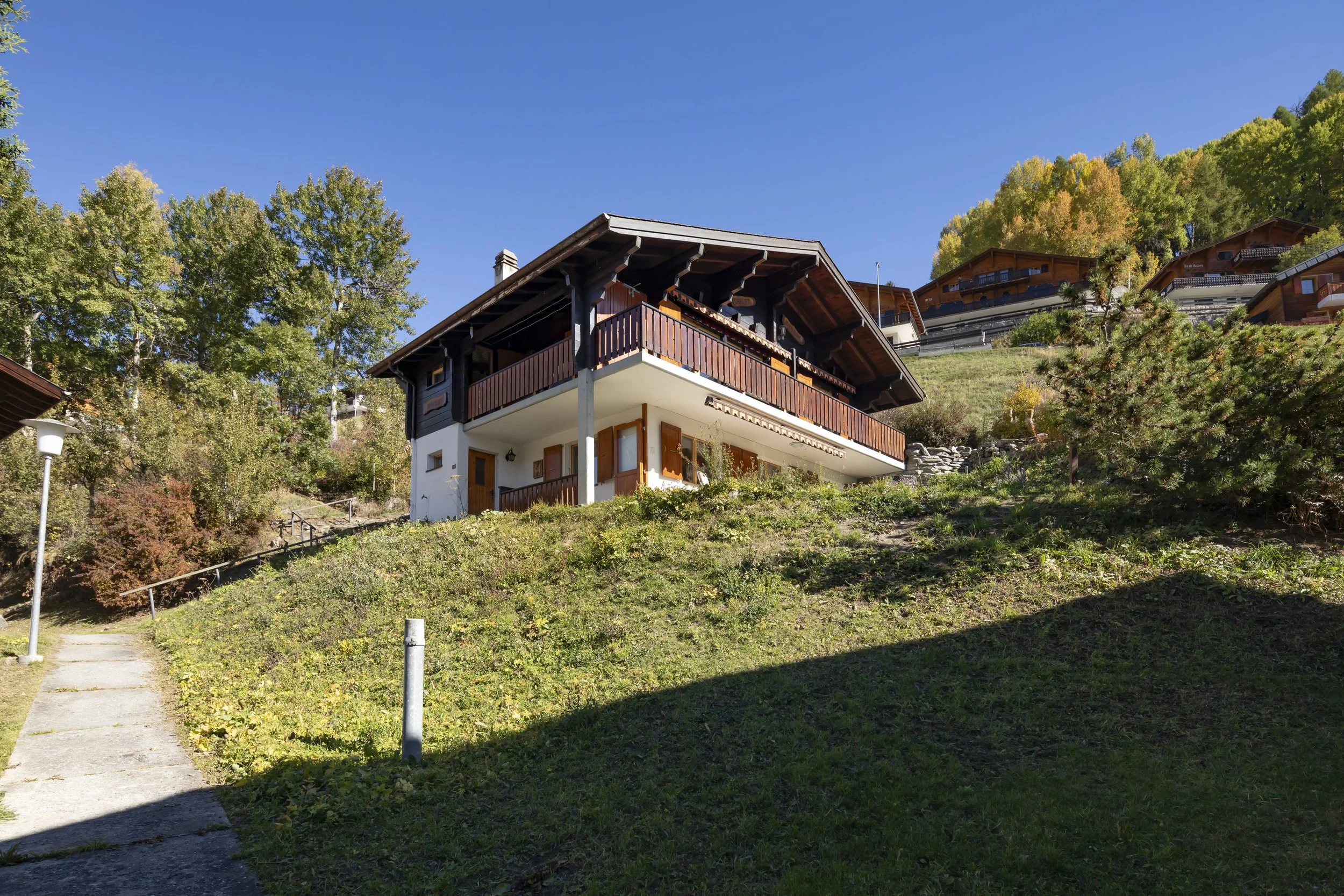 003_Grächen_chalet_Smaal_Swiss_Immo.jpg