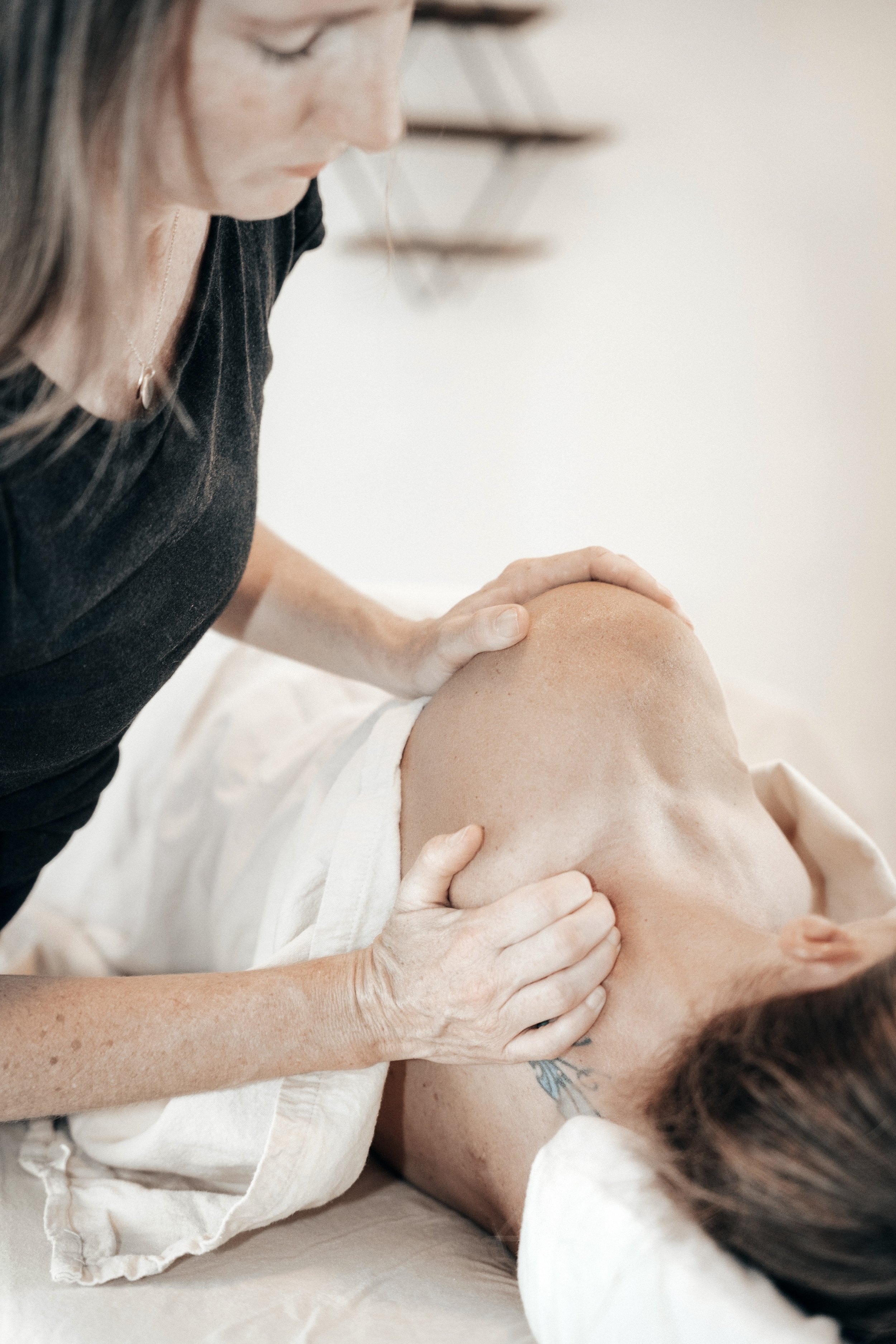 Deep Tissue Massage Align Physical Therapy