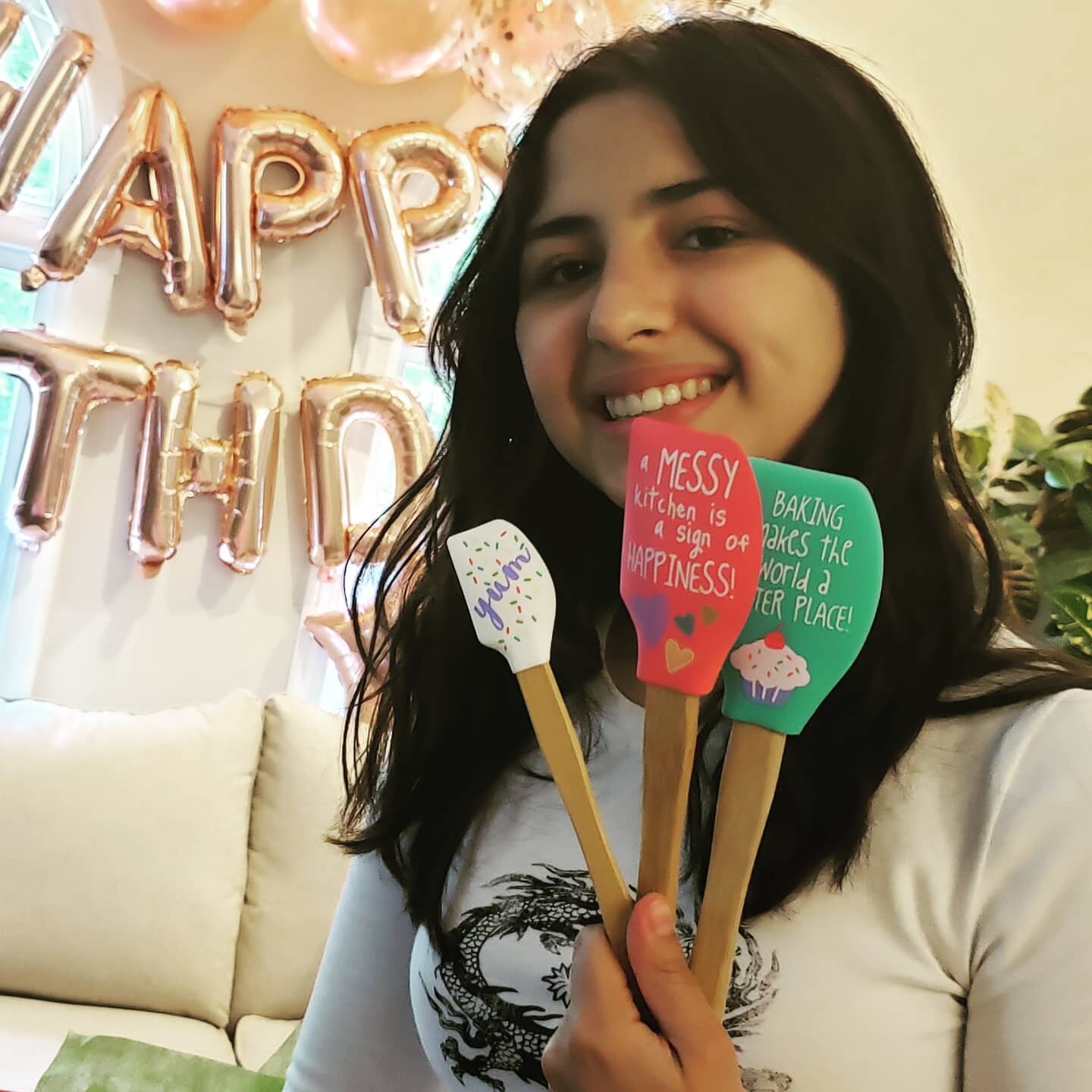 Thanks to the awasome person who sent me these cute spatulas for my birthday (I didn't have the name). They will be use to bake smiles for sure!! I love them 💗💗💗