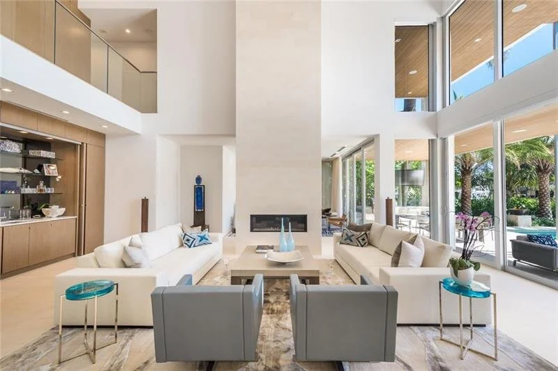 Barcelona Drive Modern Living Area