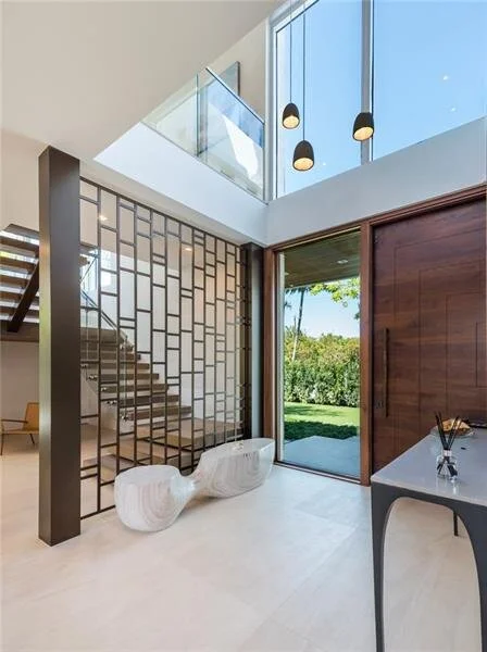 Barcelona Drive laser cut divider Entry