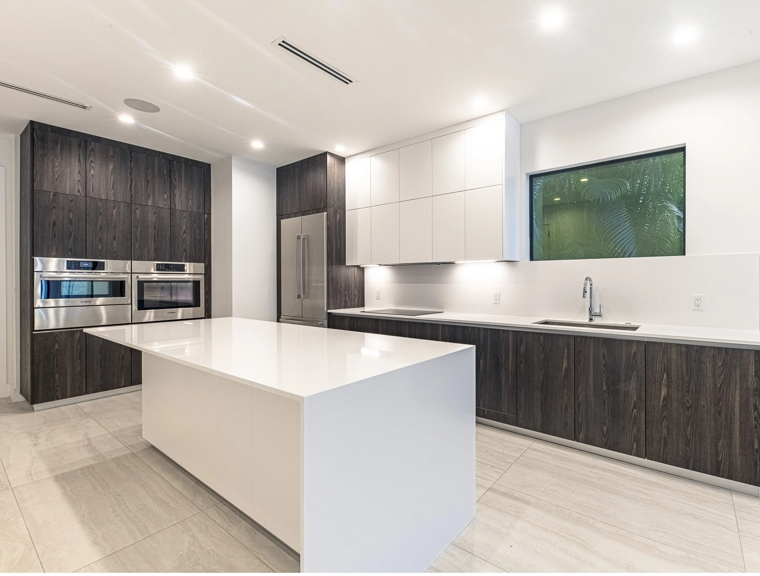 Victoria Park, Fort Lauderdale, custom townhomes with gourmet kitchen