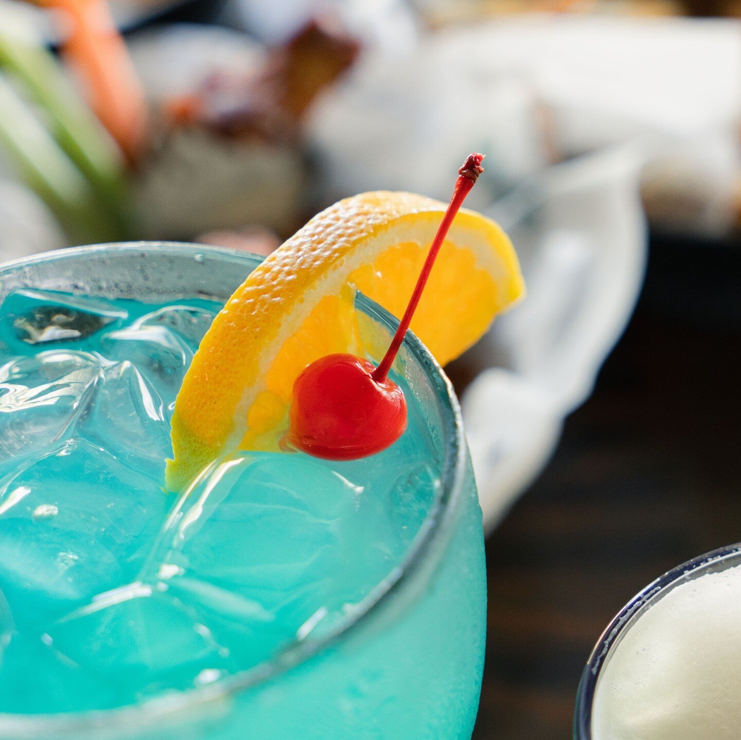 Let our Blue Buffalo help you breeze through the rest of the week 🍹🌴