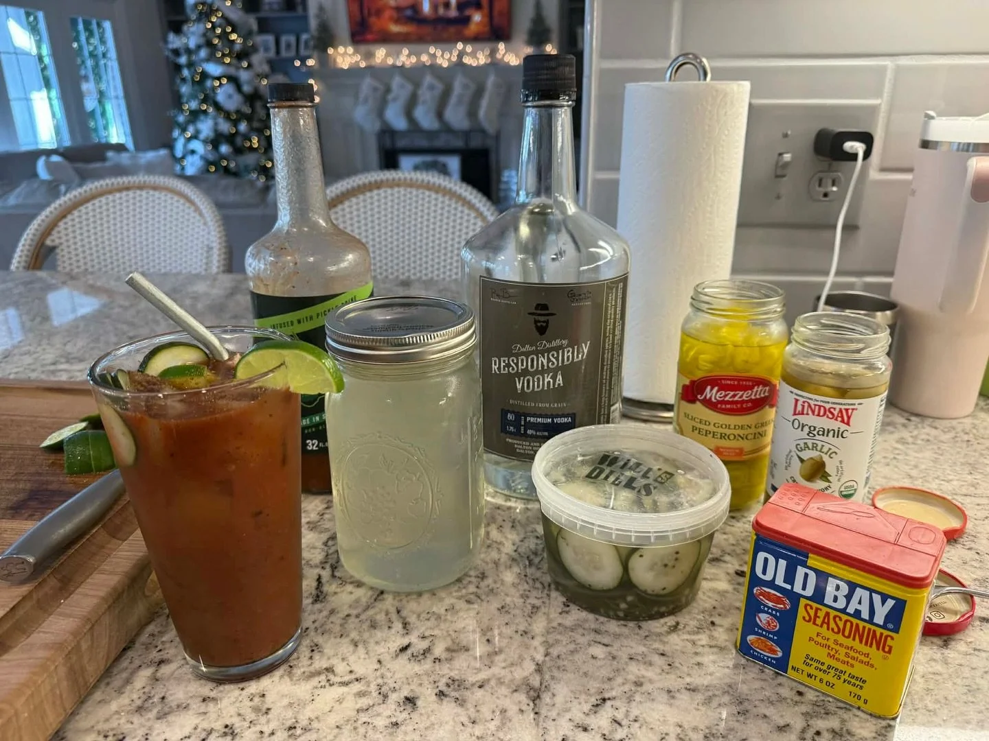 The Willis fam is sleighing the brunch game. 🎄