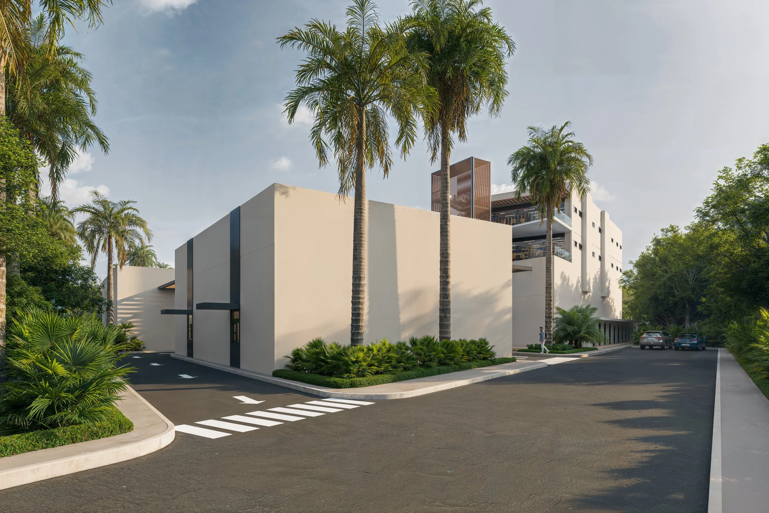 Proyecto Ampliacion Plaza Comercial NexoCenter Drive Thru y Locales Comerciales