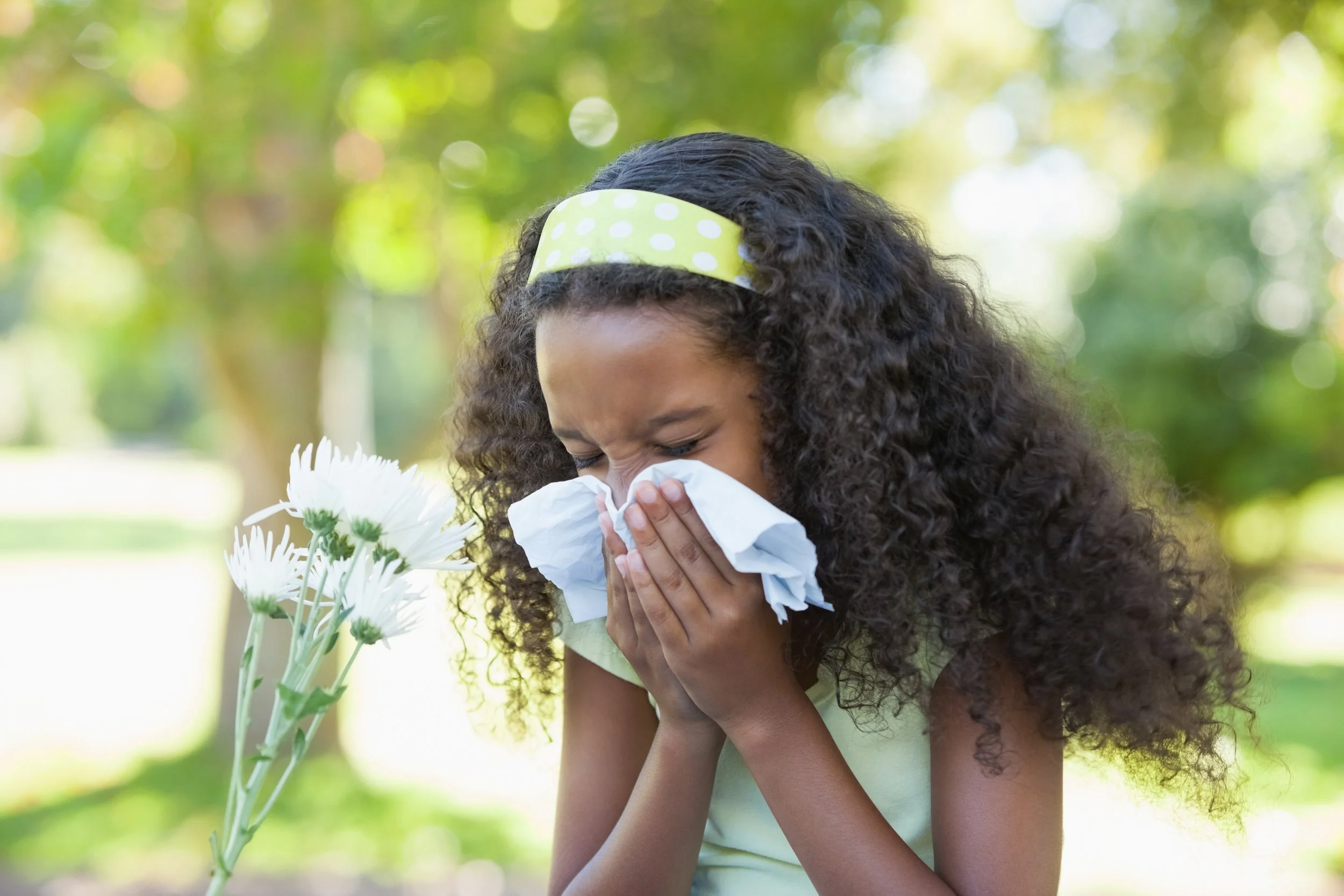 Spring Allergies: How to Reduce Allergens in Clothes