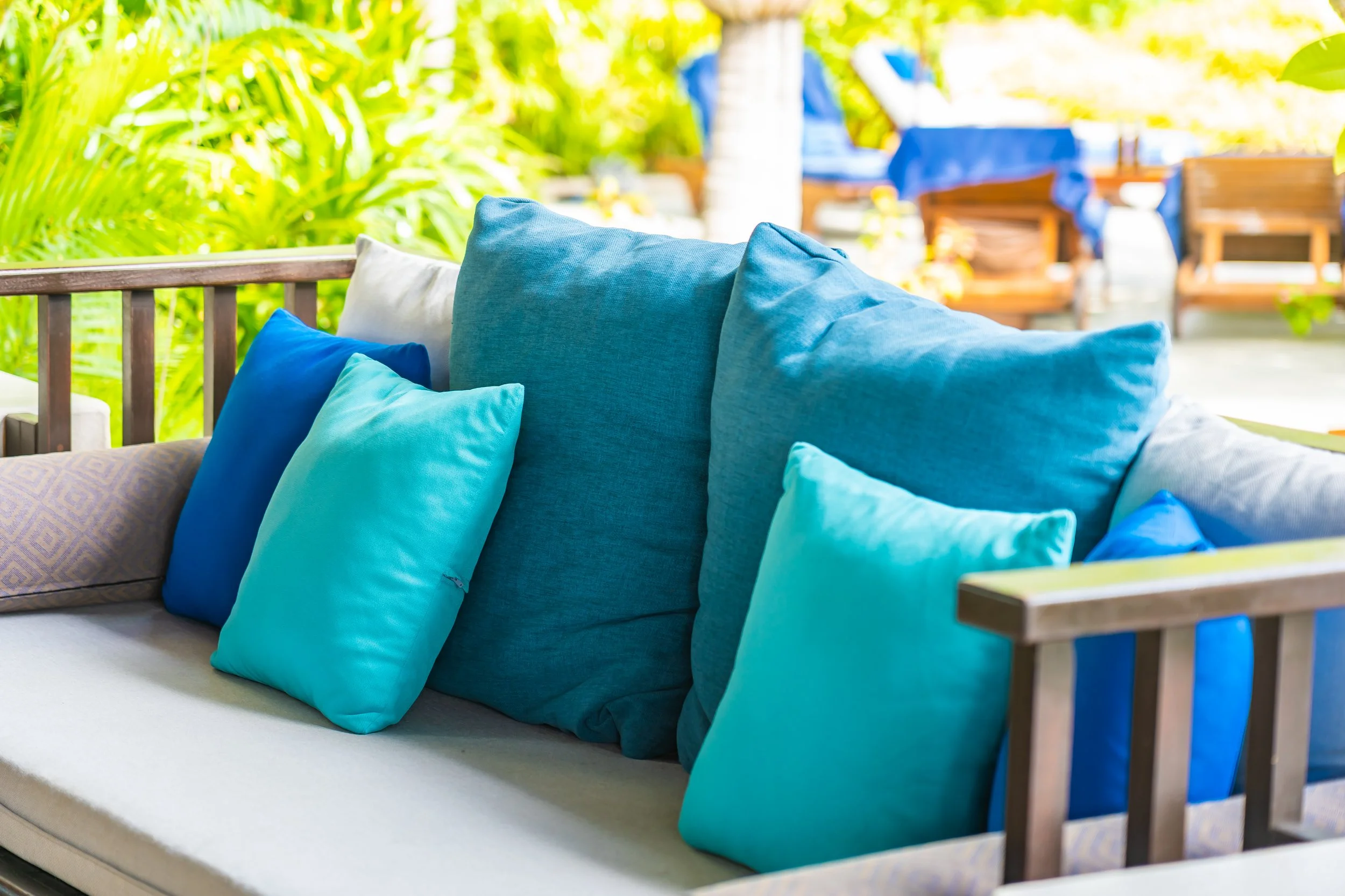 How to Clean Outdoor Cushions