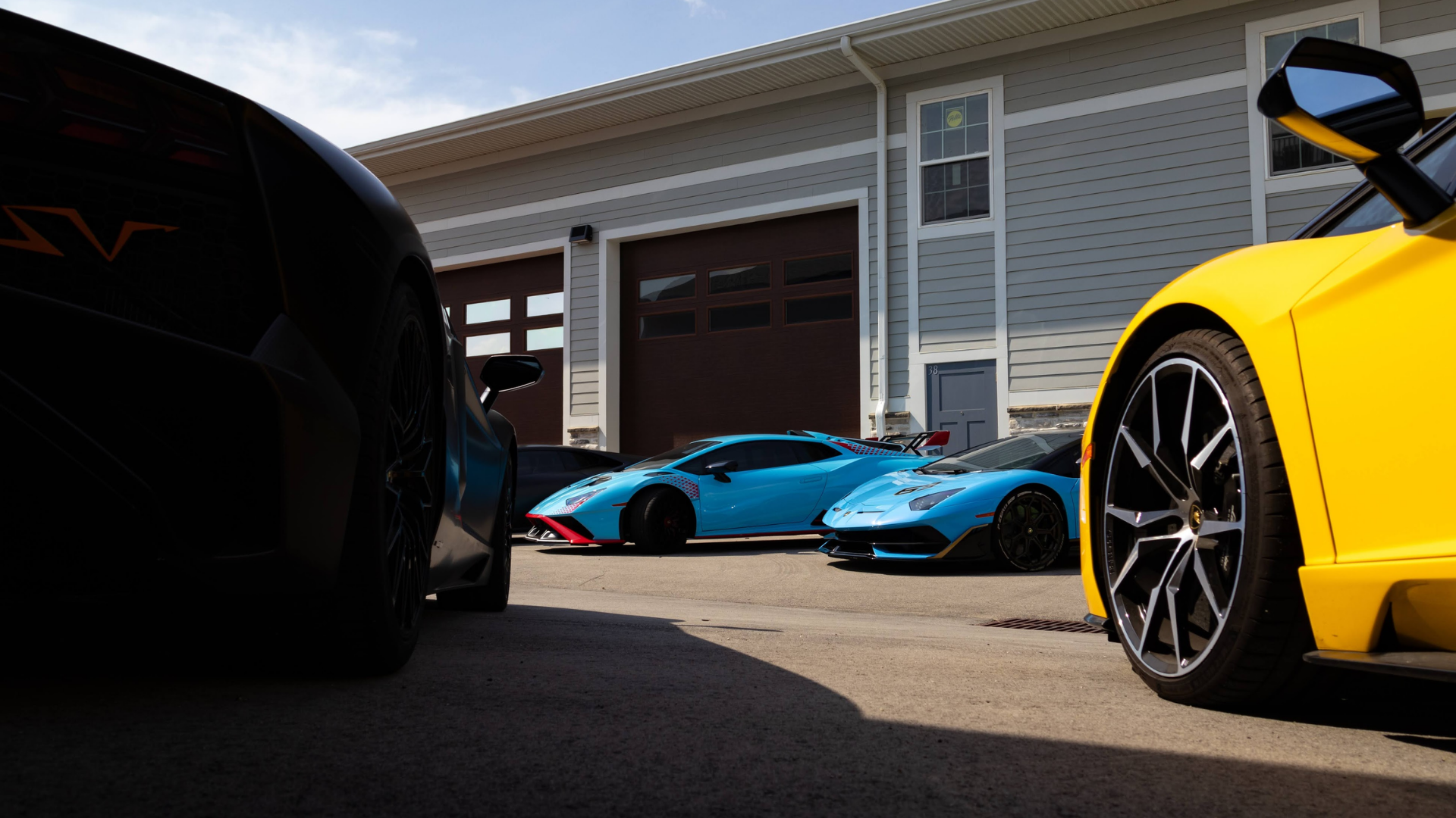 Last Call for Italian Car Owners. Ferragosto! Is Almost Full.