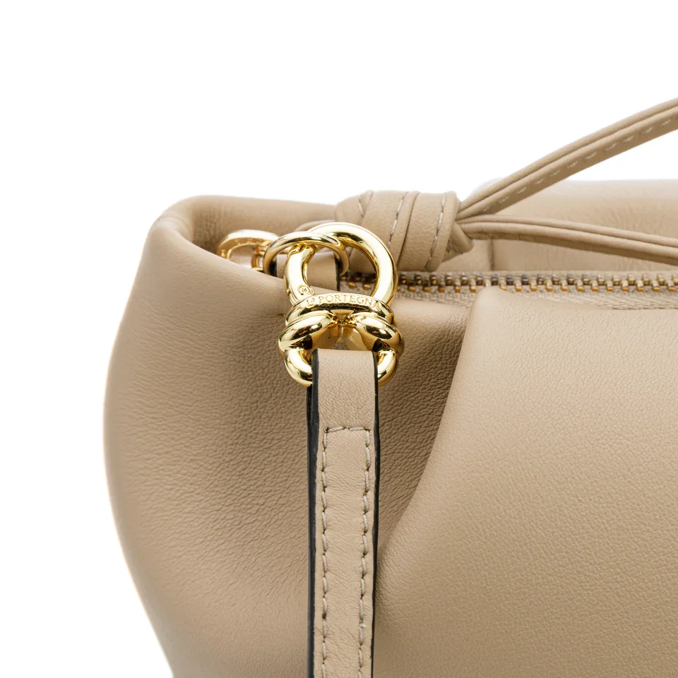 LA_PORTEGNA_20251013_photo_2025_HEROES-AGENCY-EU___MMZ1814_960x_crop_center.jpg.webp