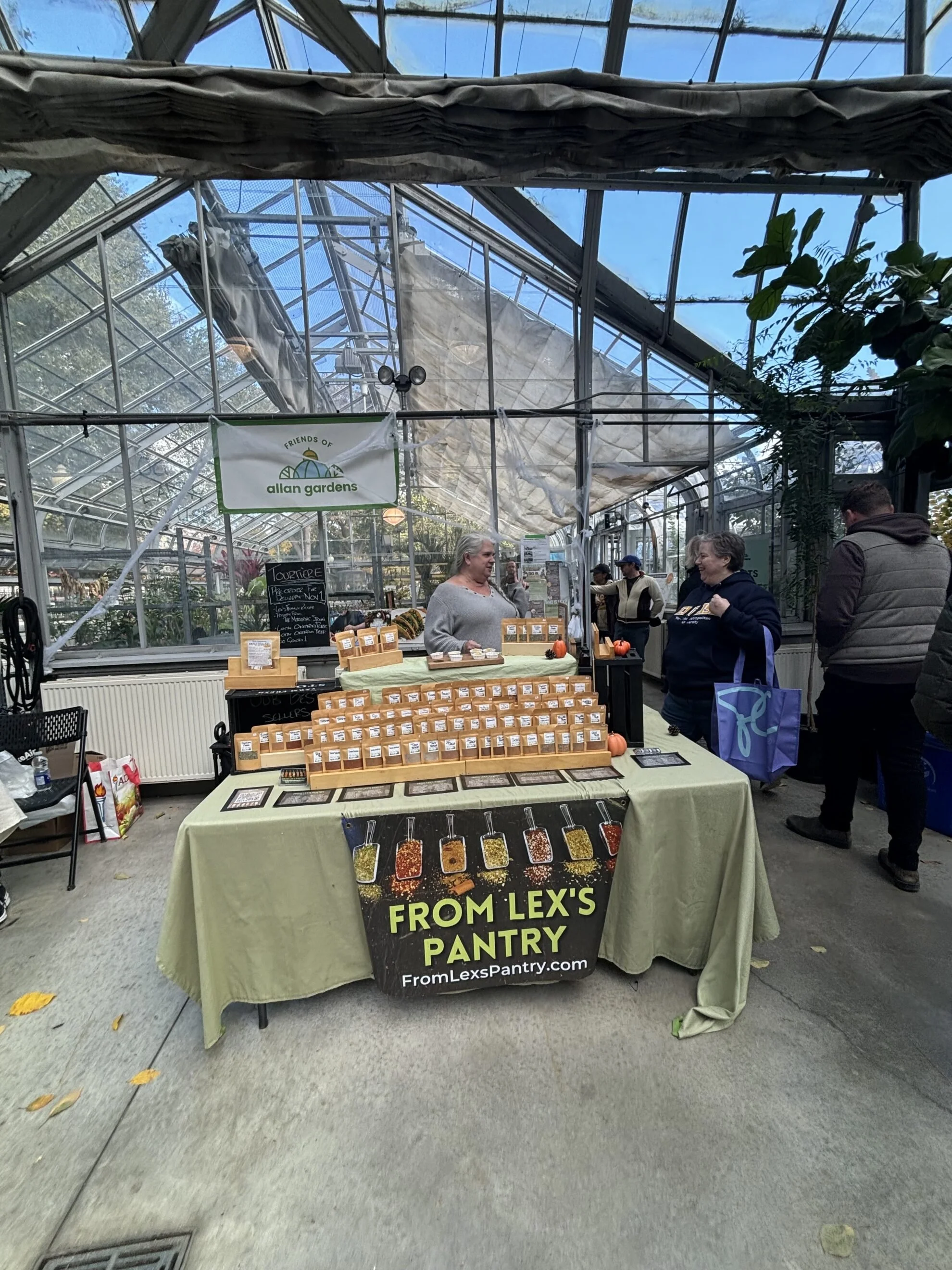 Allan Gardens Farmers' Market