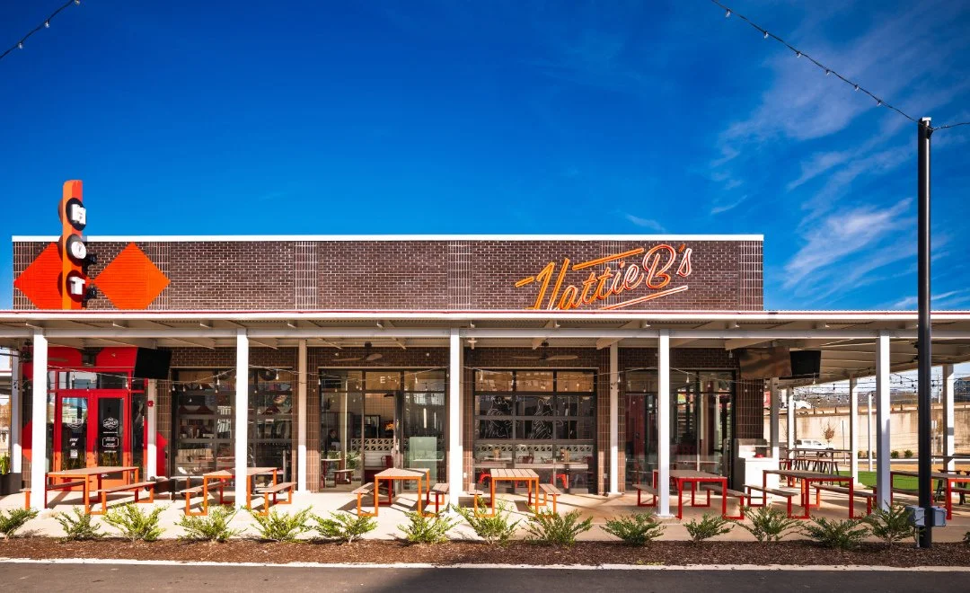 Hot chicken, Huntsville style. 🔥⁠
The newest @hattiebs location is officially open, bringing bold color, iconic graphics, and an energy that&rsquo;s unmistakably Hattie B&rsquo;s.⁠
.⁠
Project: @hattiebs Huntsville - Architecture &amp; Design