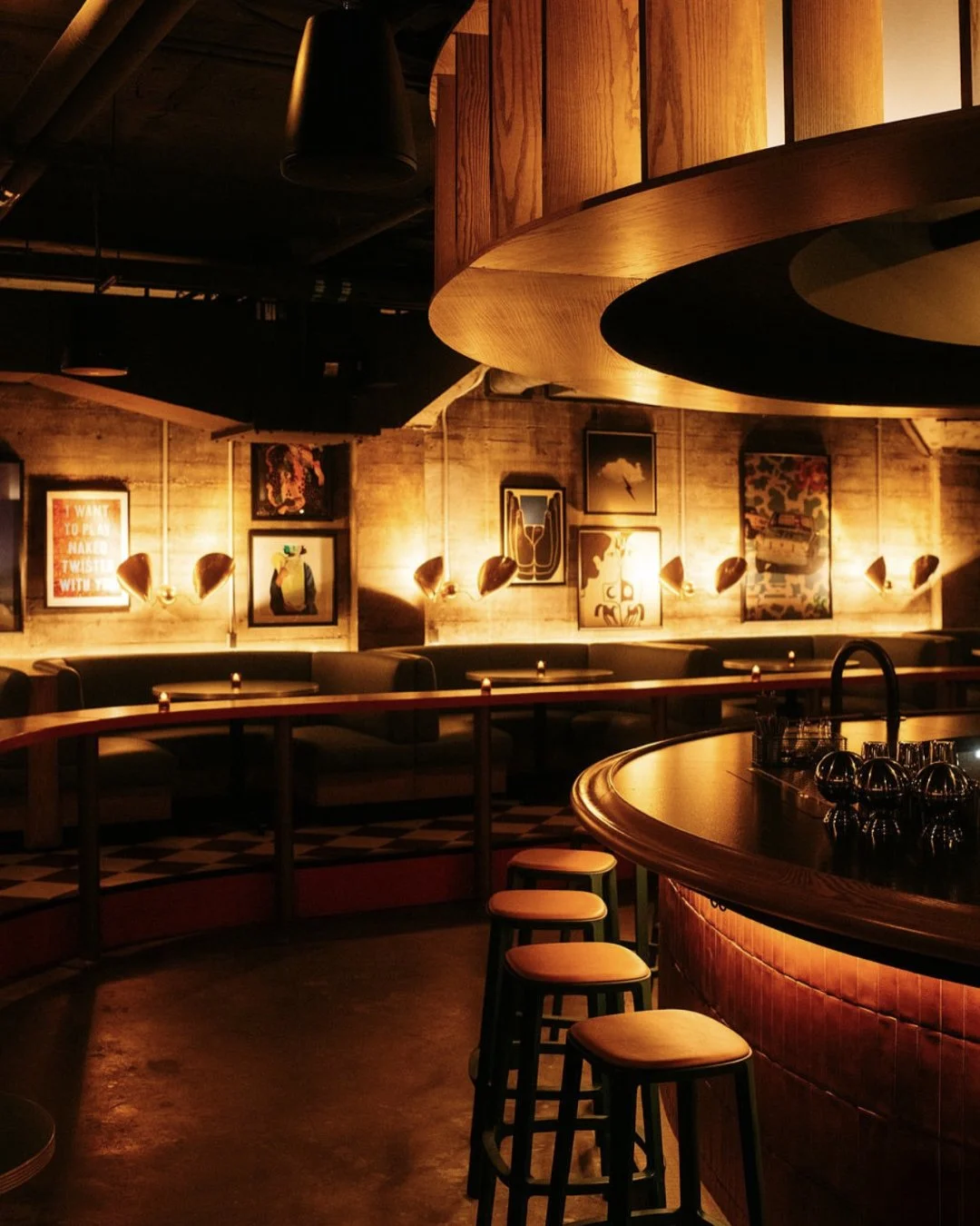 A study in contrast.⁠
⁠
Graphic floors, soft lighting, and rich materials come together at Close Company to create a space that feels timeless after dark.⁠
.⁠
Project: @closecompanybar Architecture &amp; Interior Design⁠
⁠
#PowellNashville #InteriorD