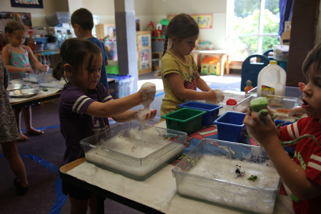 tlc-early-learning-center-bloomington-mn-4-year-olds-classroom (9).jpg