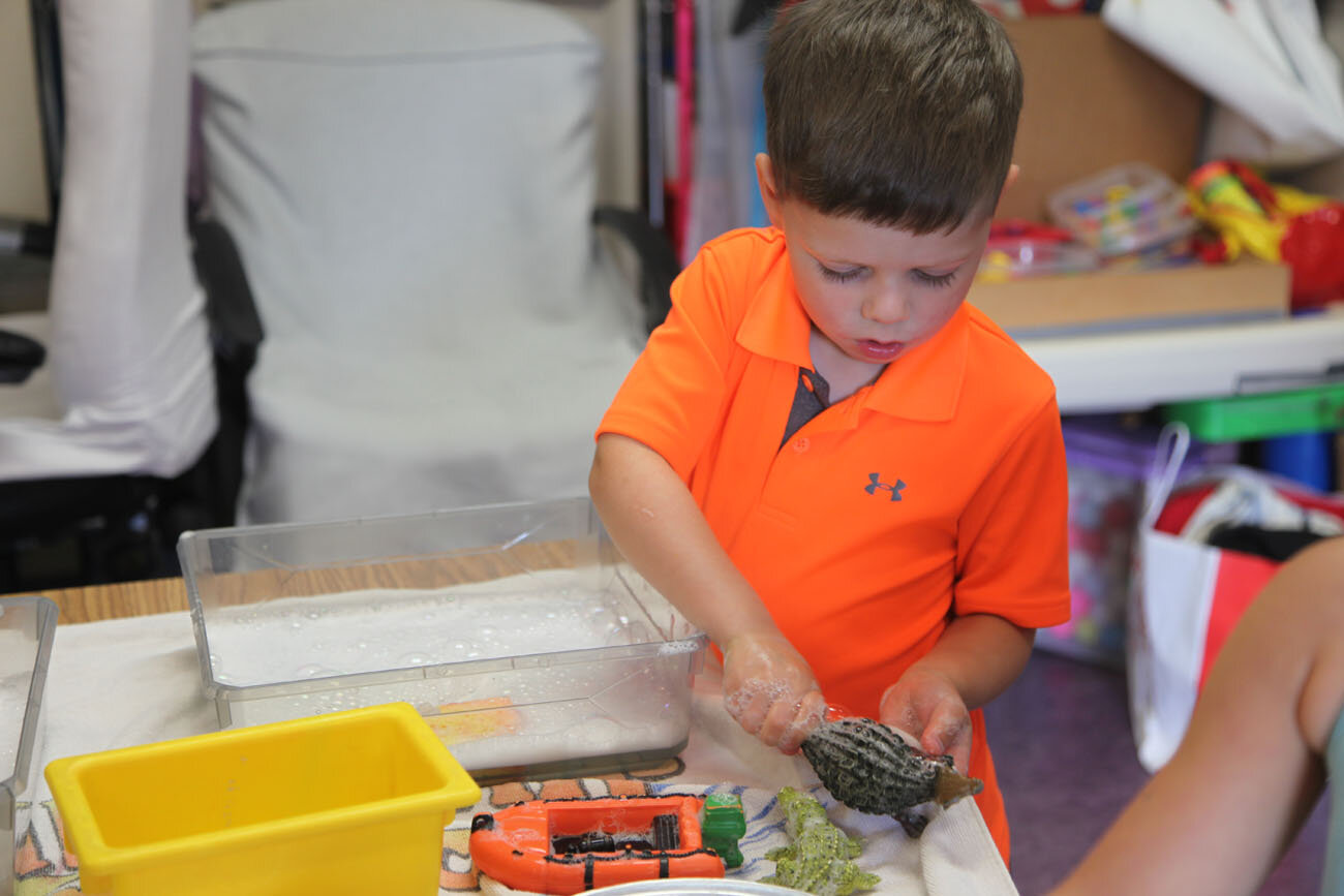 tlc-early-learning-center-bloomington-mn-4-year-olds-classroom (14).jpg