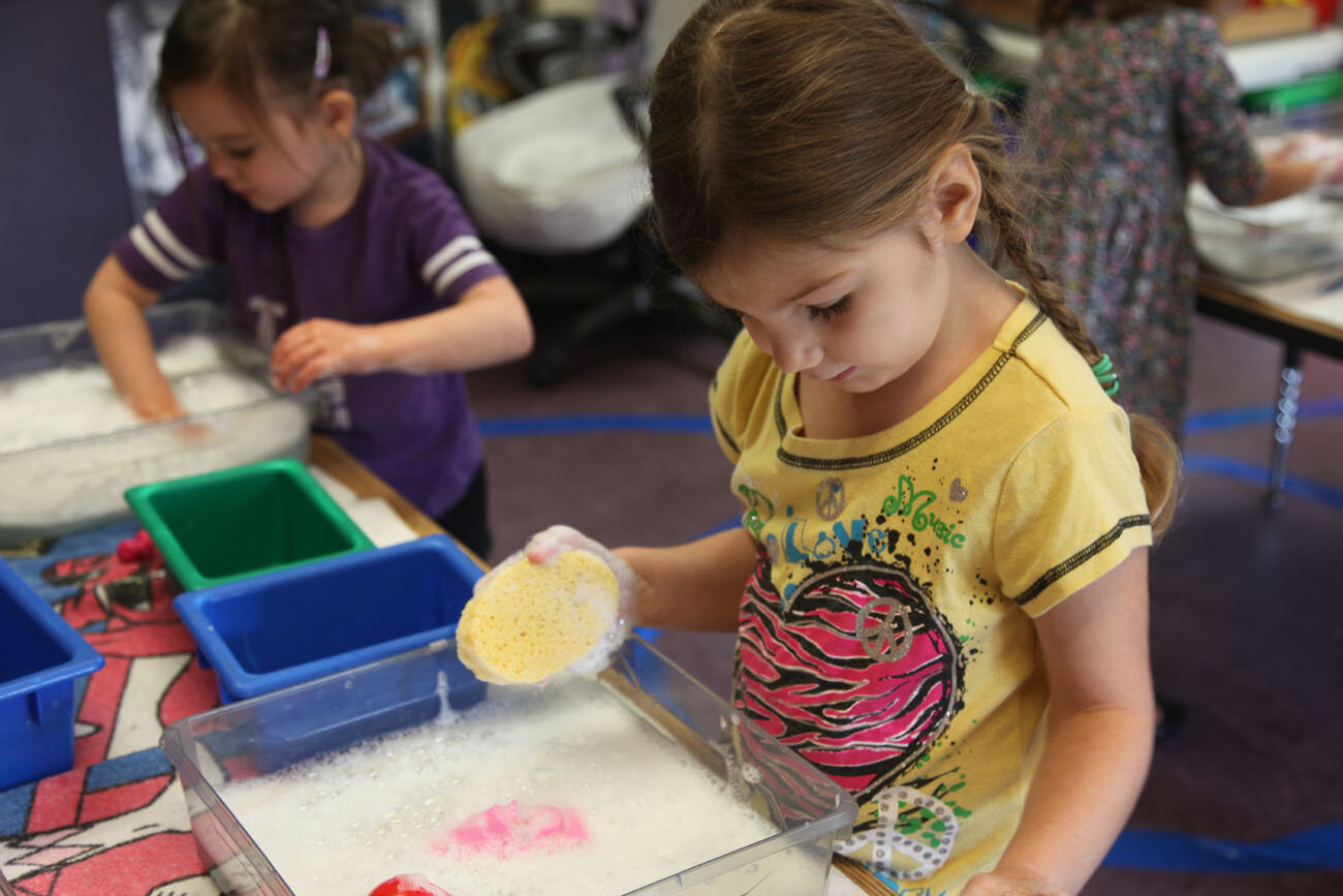 tlc-early-learning-center-bloomington-mn-4-year-olds-classroom (15).jpg