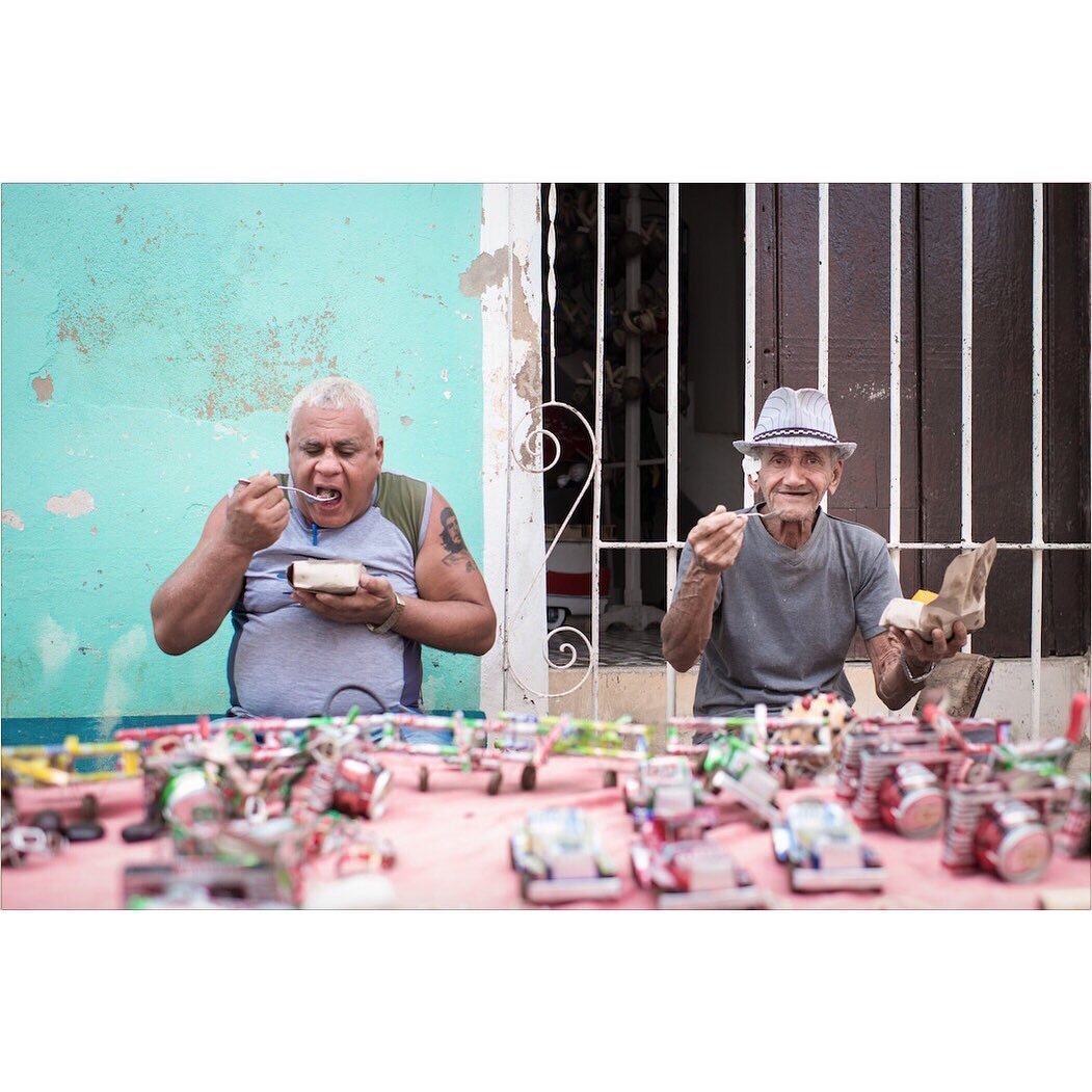 Oda al mercado
#documentaryphotography #travelphotography #Cuba #simpleisbeautiful #diariodeviaje