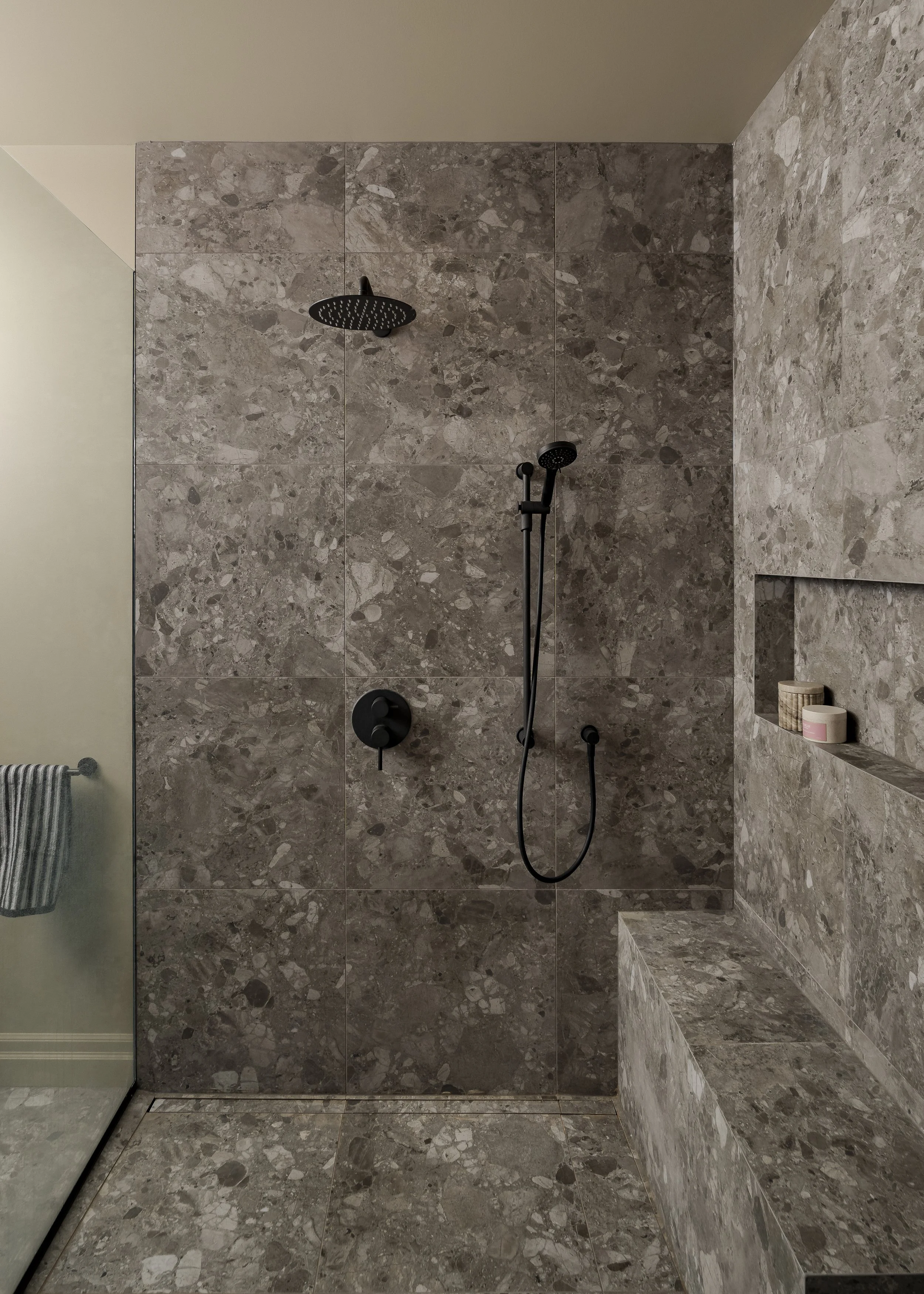 Stella Noir - Marquette Bathroom-4.jpg