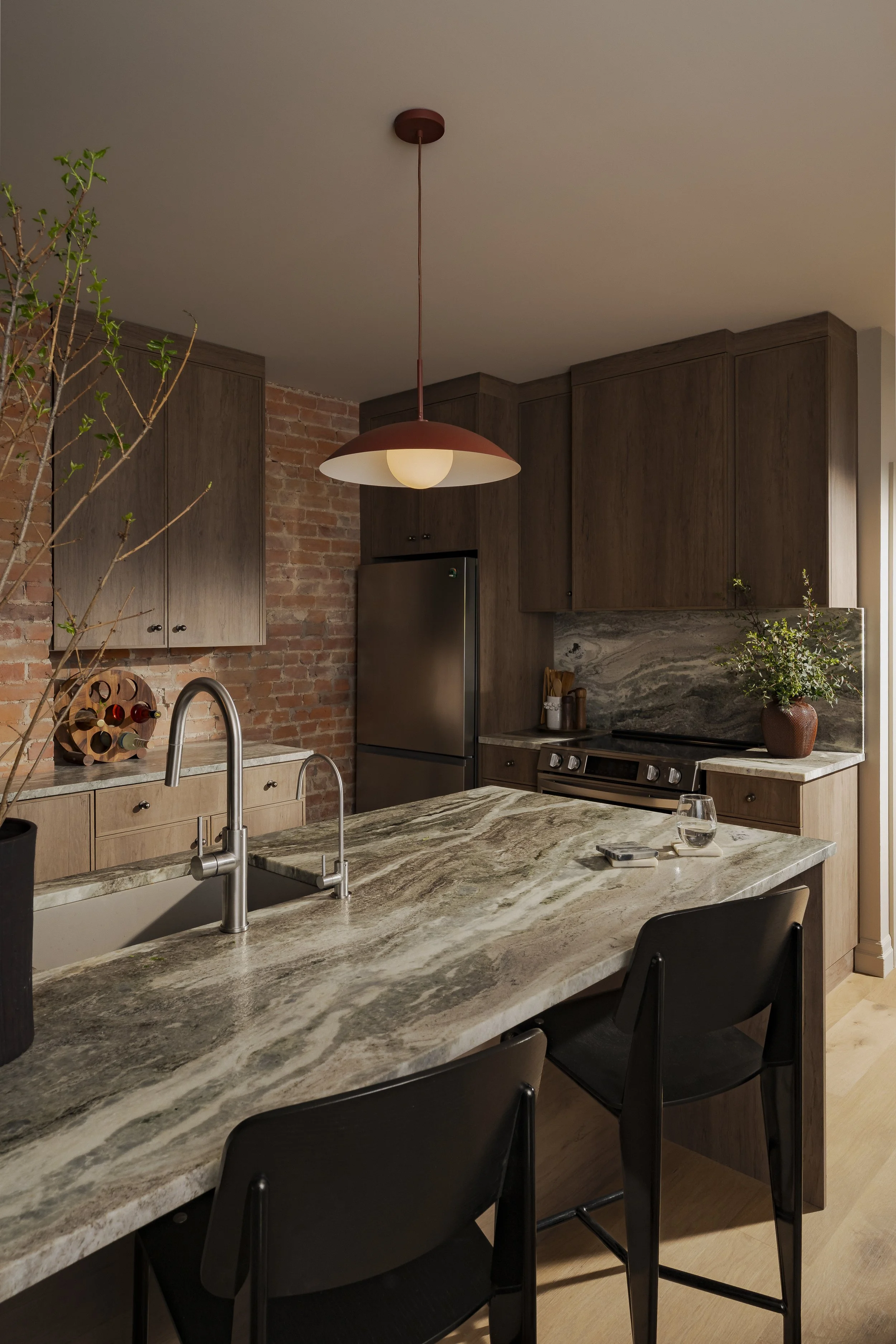 Stella Noir - Marquette Kitchen-8.jpg