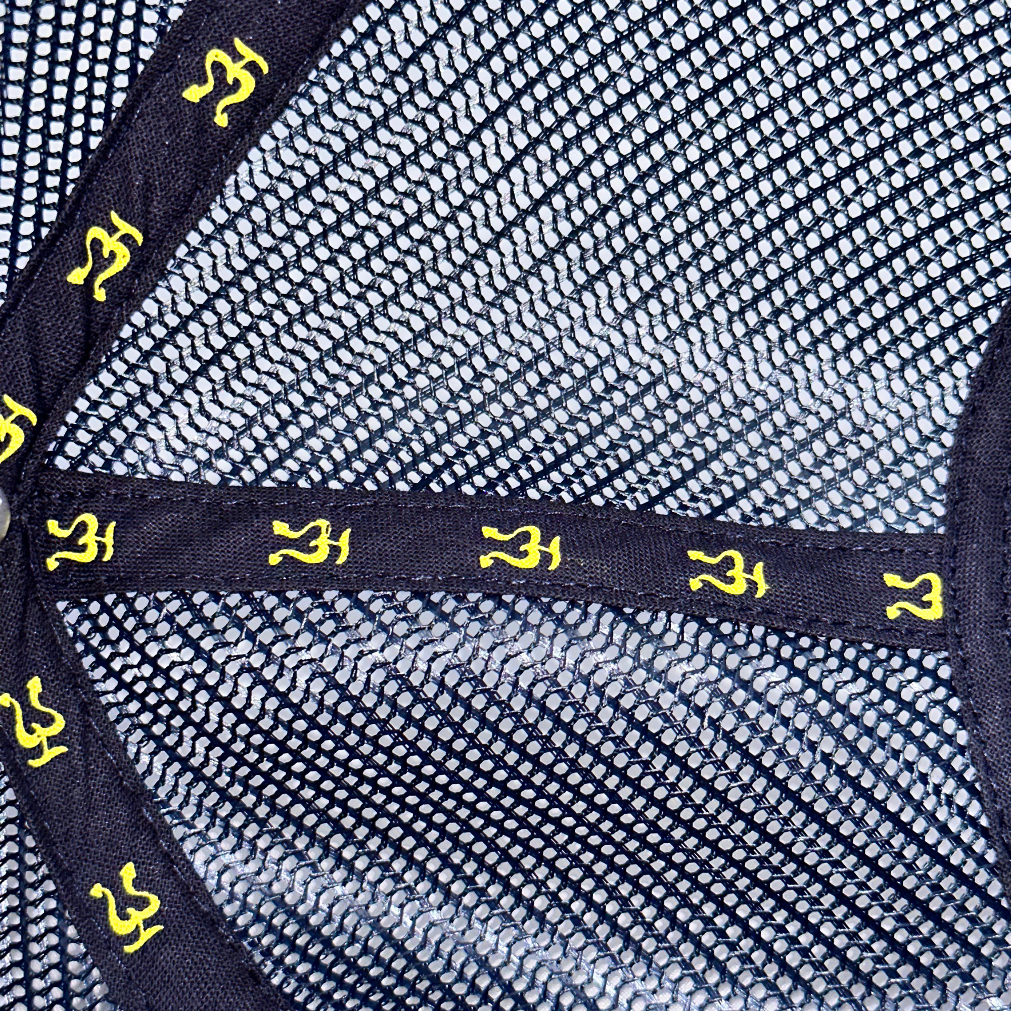 2023_Blue_yellow_gorra8.png