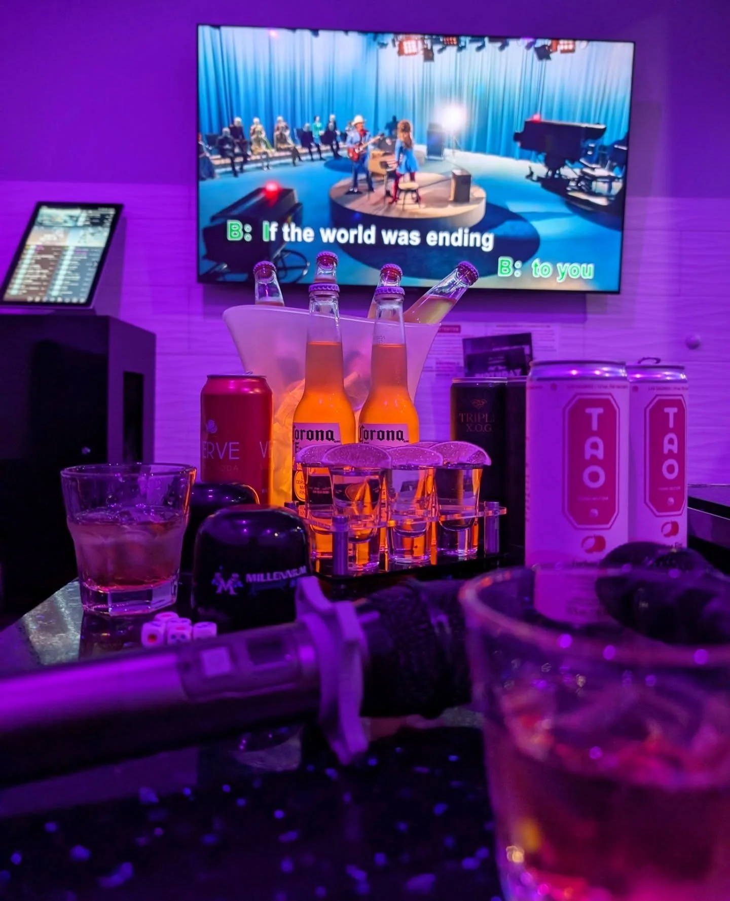 🎶 &ldquo;If the world was ending&hellip; I wanna be right next to you&rdquo; 🎶
&hellip;preferably holding a mic 🎤😉

This weekend, sing the songs that hit a little too hard, laugh a little too loud, and turn late-night karaoke into a core memory. 