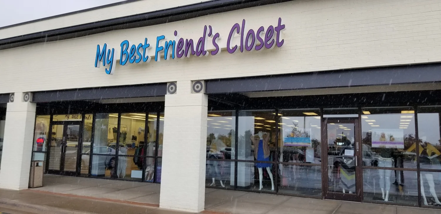 Colorado Locations — My Best Friend's Closet