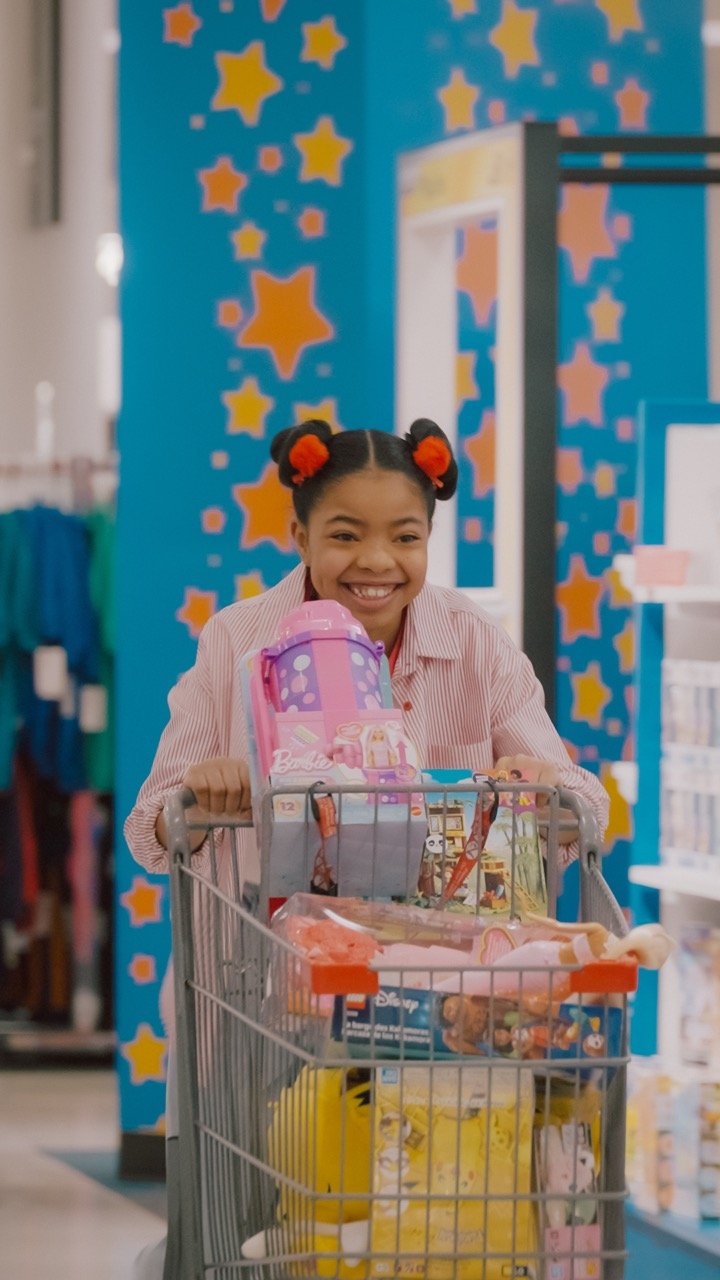 A004C008_260122FS.MXF.08_05_29_11.Still001 Large.jpeg