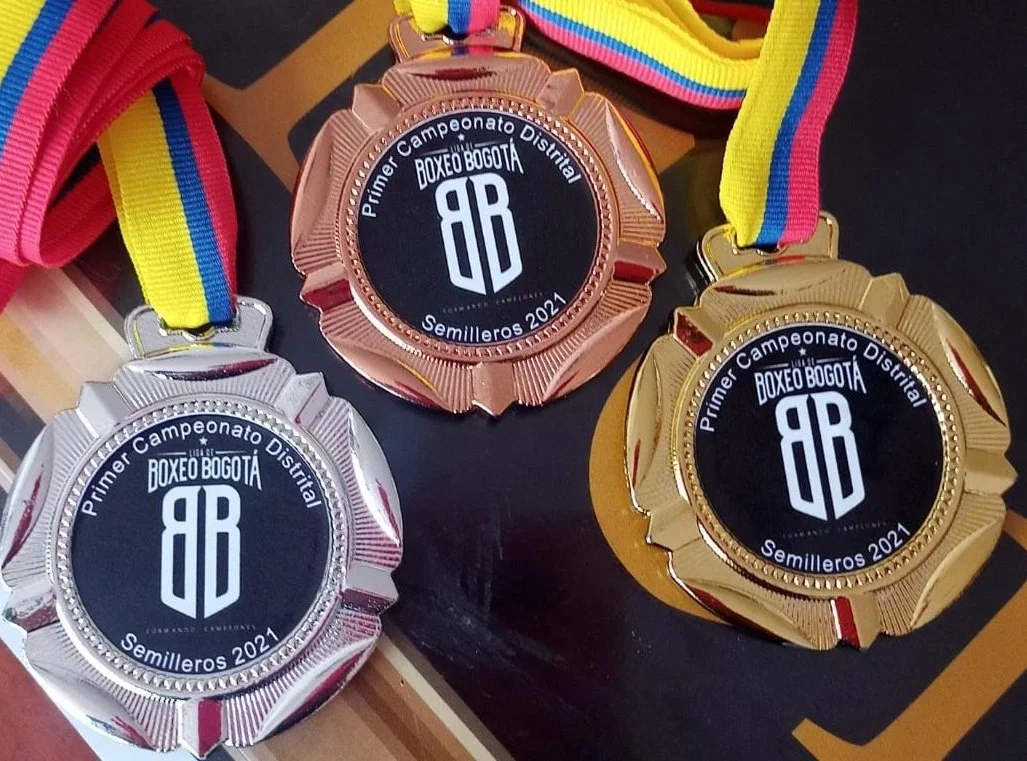 Medalla oro plata y bronce