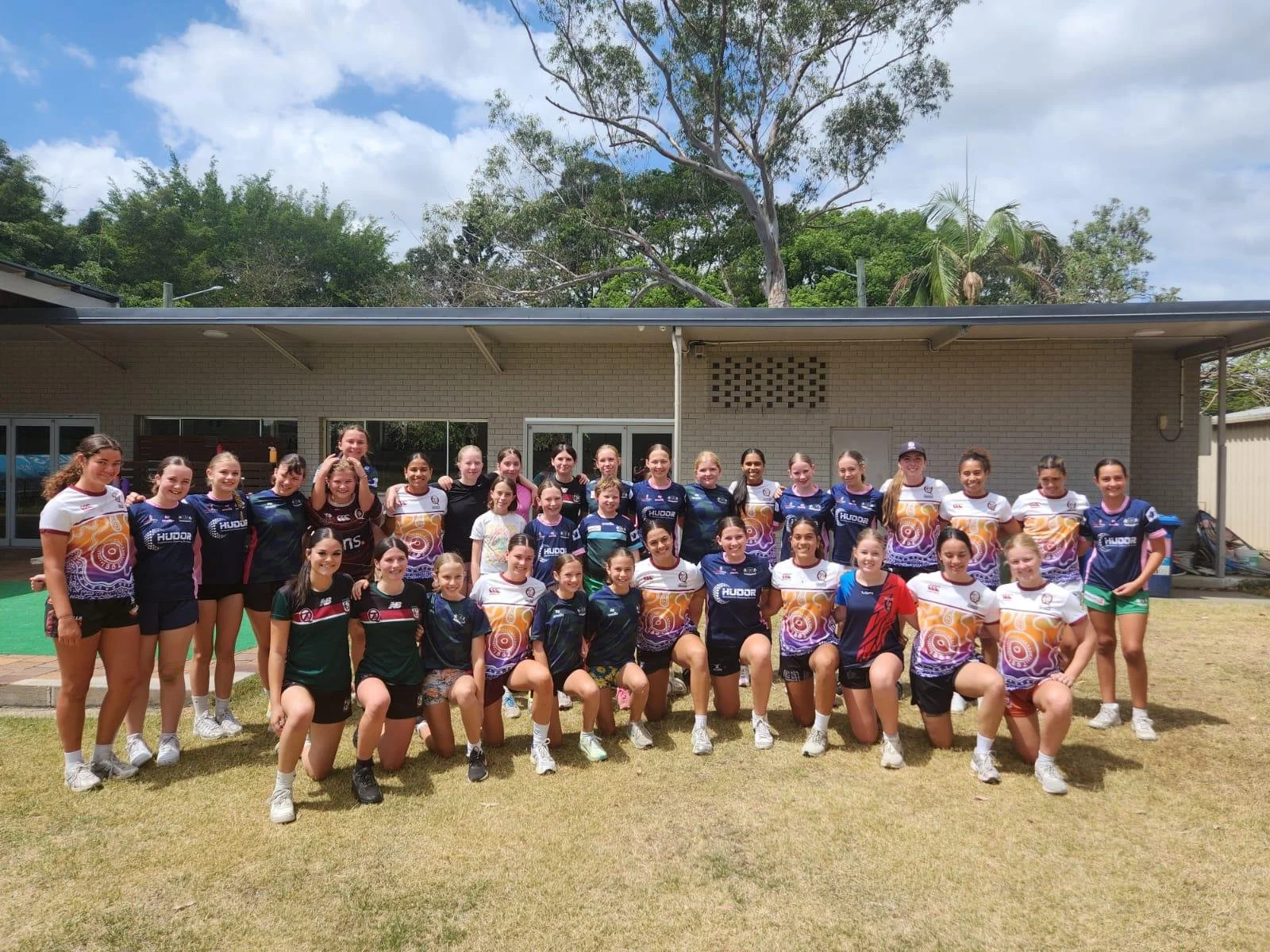 Our Junior Girls' program is going from strength to strength, literally!!! Thanks to our generous sponsor @jettsashgrove_  our junior girls' rugby squad is undertaking summer sessions at Jetts Gym, so if you're looking for a way to stay fit and play 