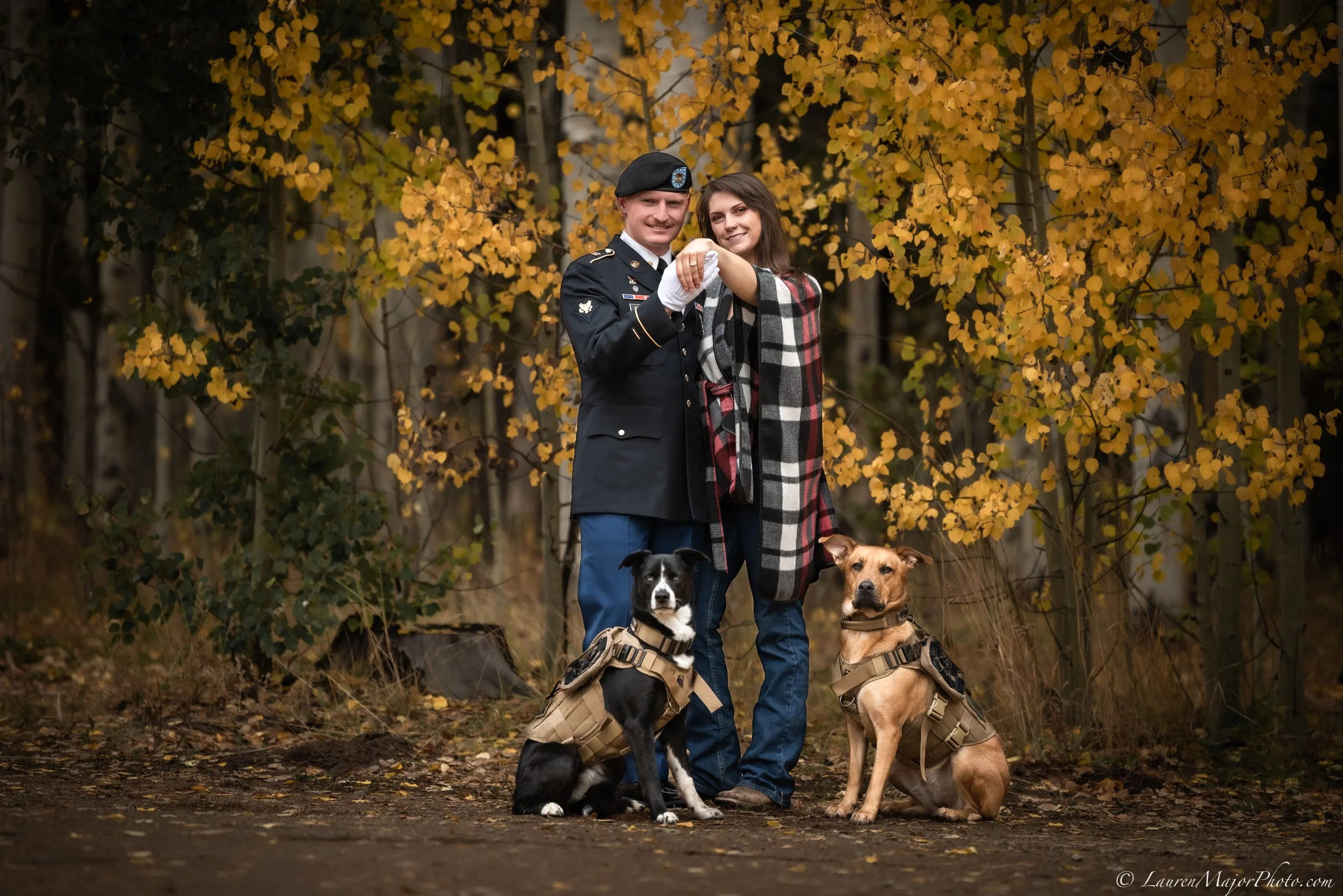 tyler&meleah-engagement_laurenmajorphoto-23.jpg