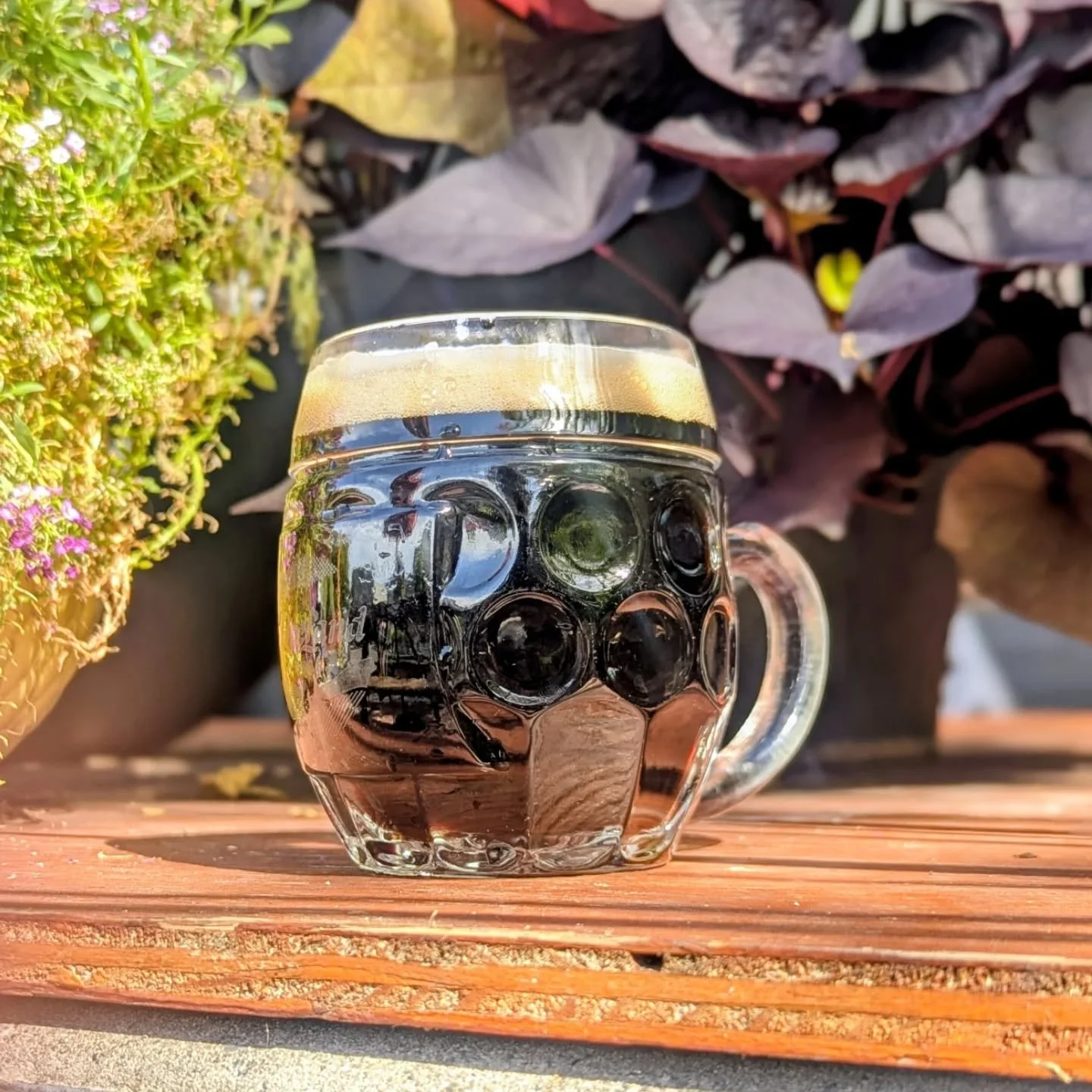 GLASS VOLCANO is back!  It's the long awaited return of our 🥇 winning Schwarzbier. Light and dry despite its appearance with cherry cola, cacao, and roast notes. It's a staff favorite but we'll try to save enough for you. On tap today and out in the