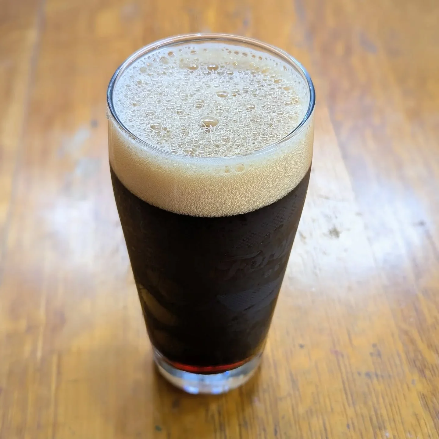 Today we tapped The Sparrow, an update on London Porter. A base of Golden Promise layered with rich specialty malts and a touch of traditional East Kent Golding hops, this beer is decadent with sweet European drinking chocolate with a slight roasted