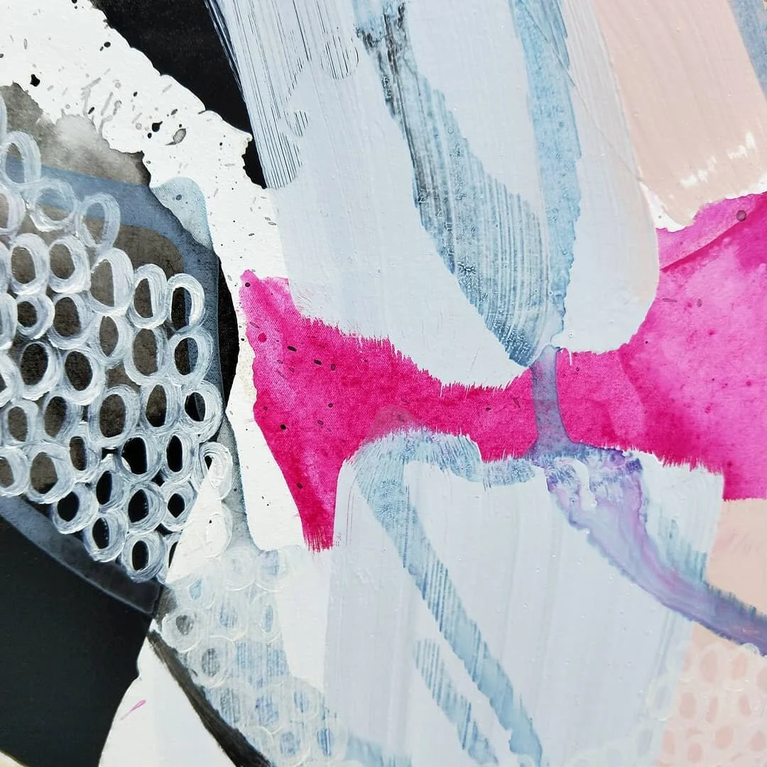 Detail. It's all in the detail. Using beautiful materials, quality pigments, thinking about the small stuff... It all comes together  to create a piece that is perfect for you and lasts forever. Well, close to forever 💞 

This painting &quot;The Lan