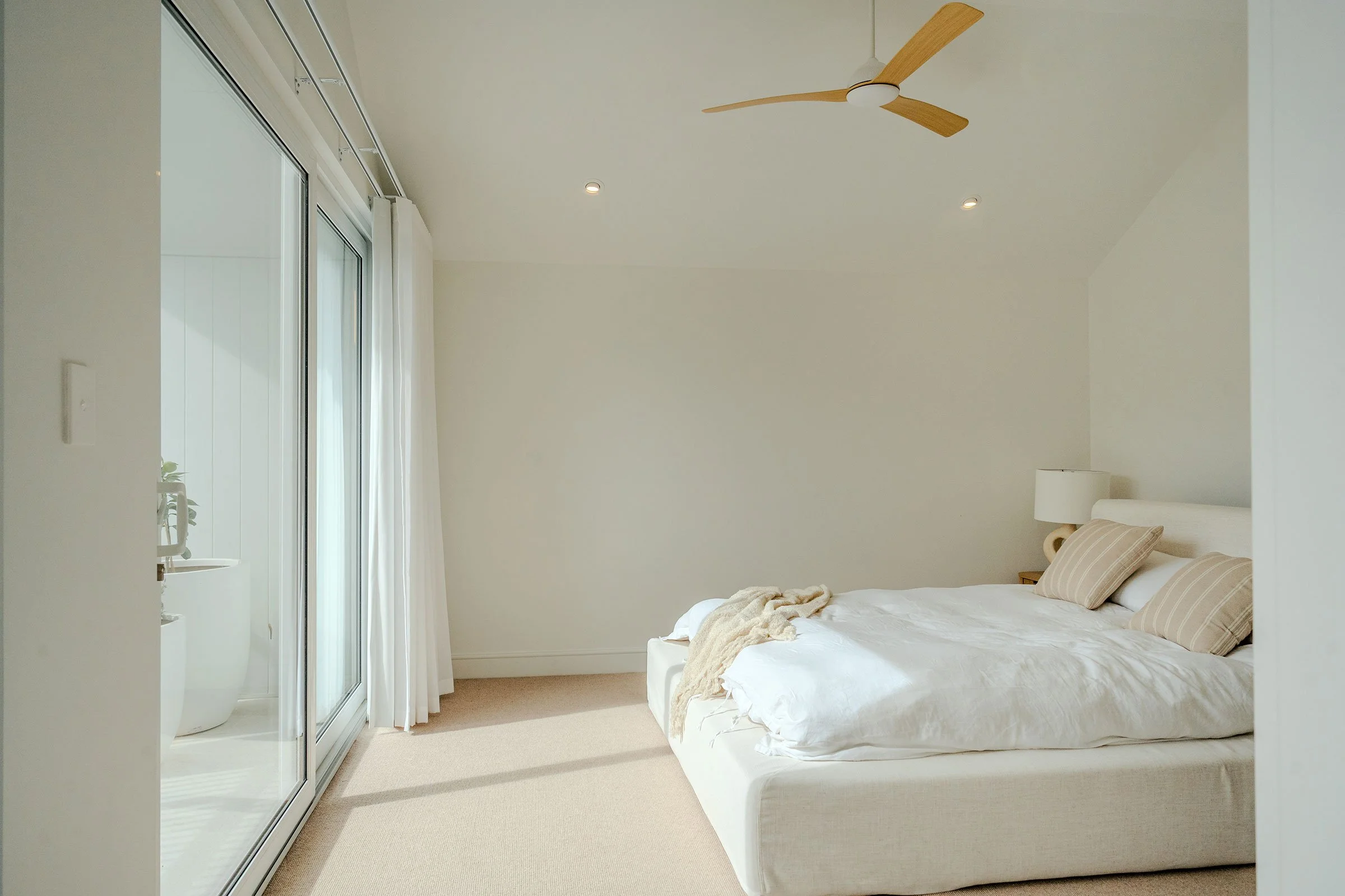 Oberon-St-Randwick.jpg