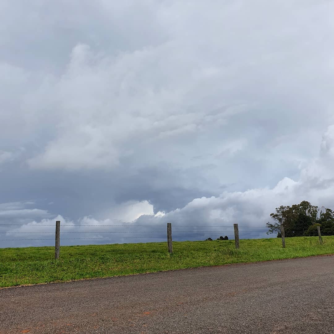 Just a storm rolling in on the plateau this afternoon. 

I love it up there. My spirit expands.

I've been noticing lately that the more embodied I am the more expansive I feel. 

Heaven and Earth align. 

What sets your spirit soaring?

#heavenandea