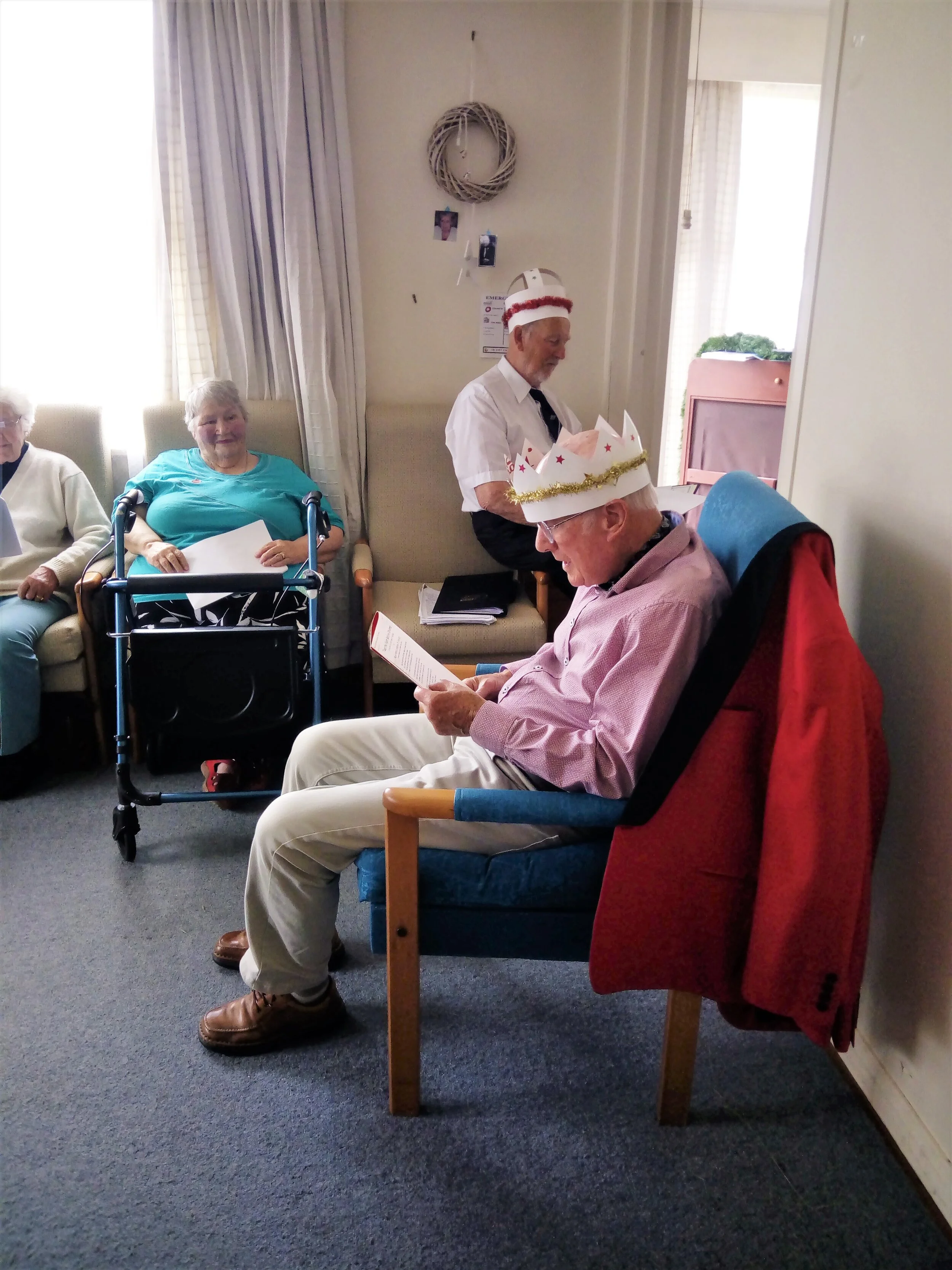 Huia reading a Christmas Story.