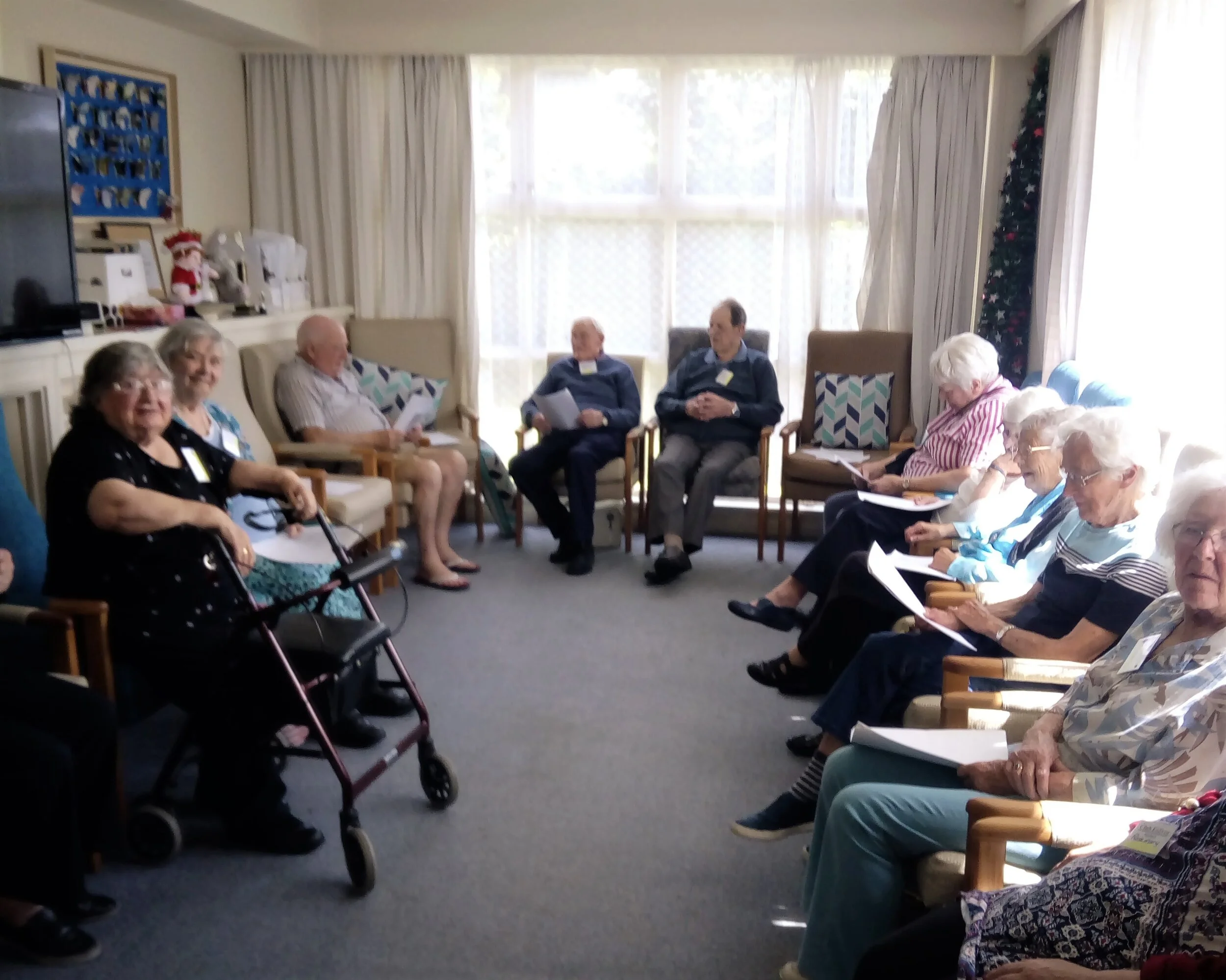 Some of the audience sing with us.