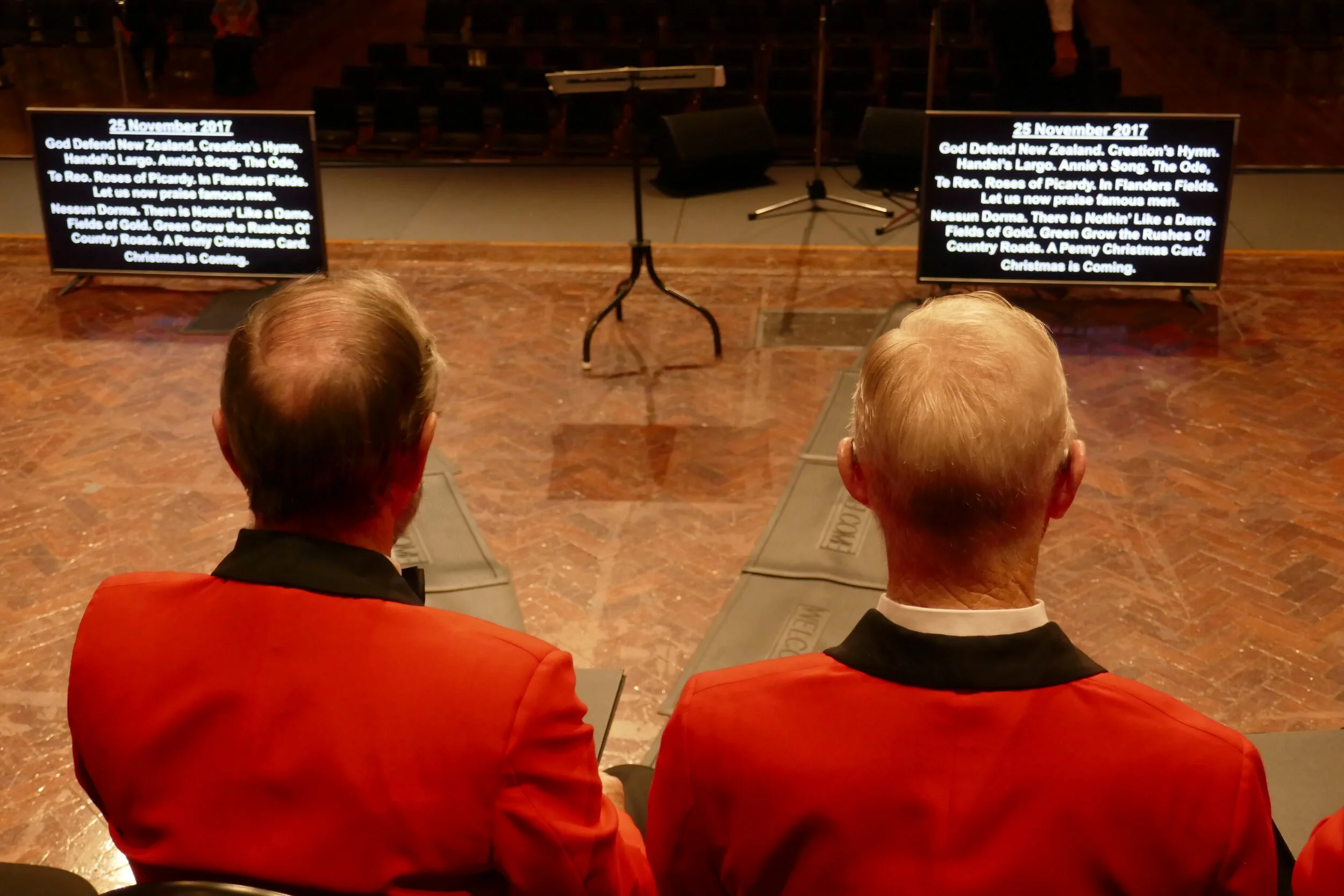 Very useful TV screens!