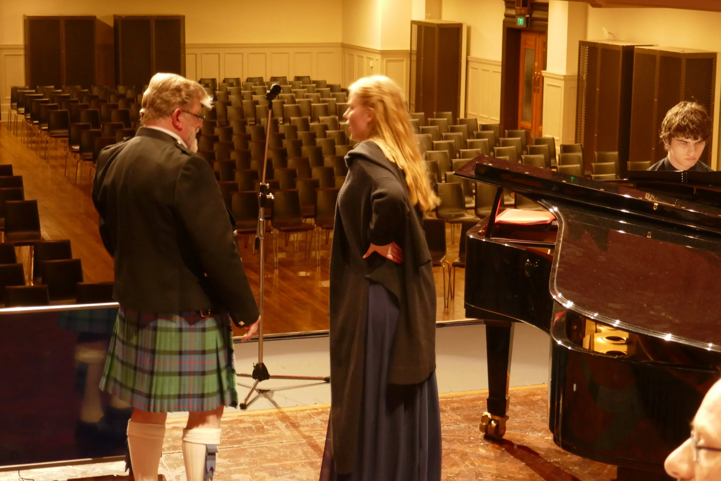 Compere Alasdair Morrison with Soloist Erica Paterson and Johnny Mottershead on the piano
