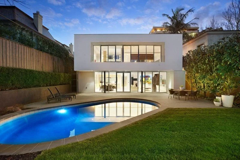 TOORAK RESIDENCE