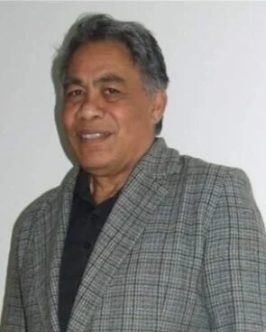 Dr. Loau Luteru .JPG