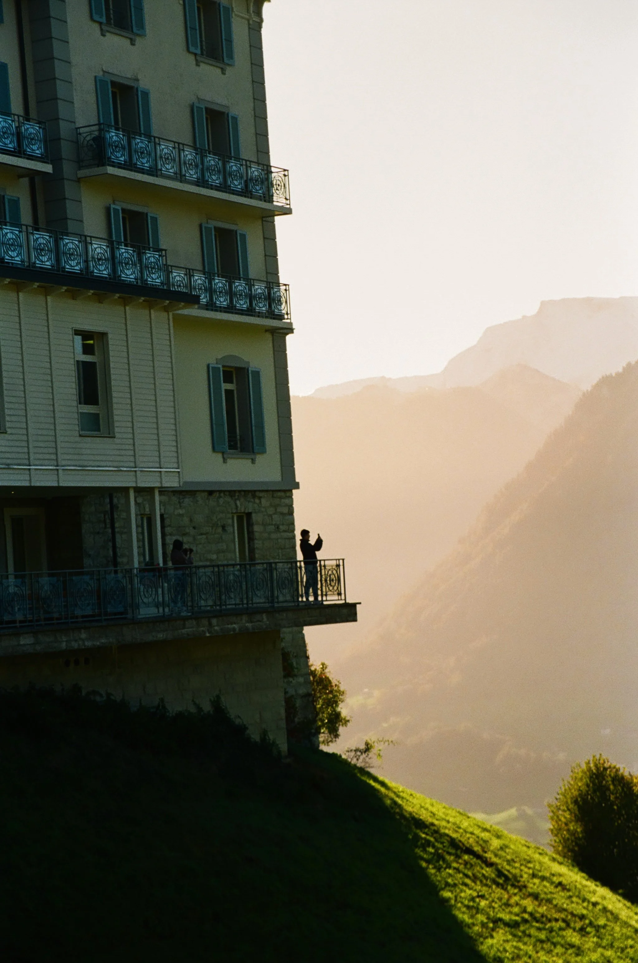 11 (14).jpg