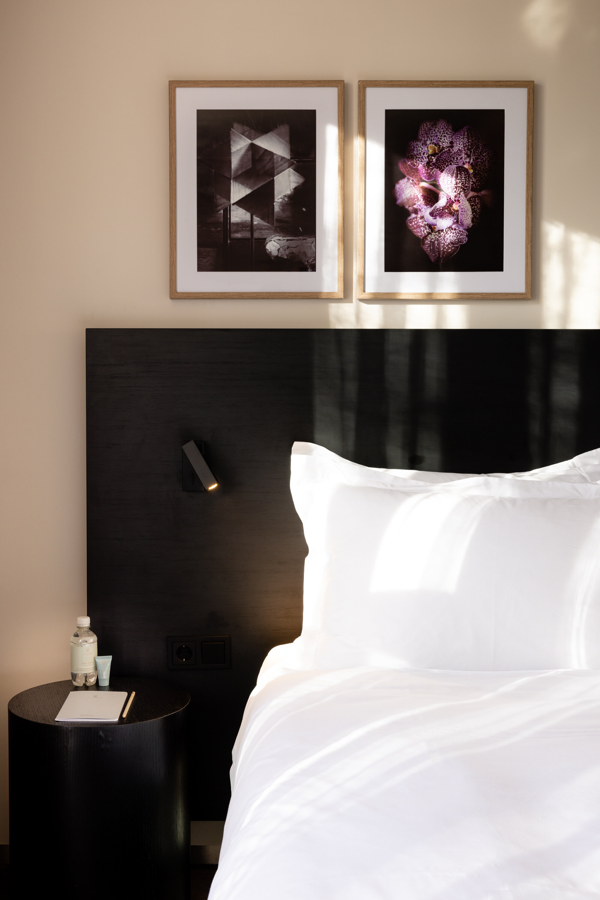 Pillows_Luxury_Boutique_Hotel_Aan_De_IJssel_Room_01.jpg