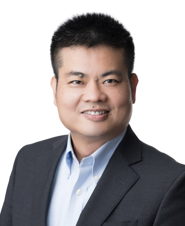 Zhensen Huang, Chief Executive Officer & Founder at Precise Software Solutions