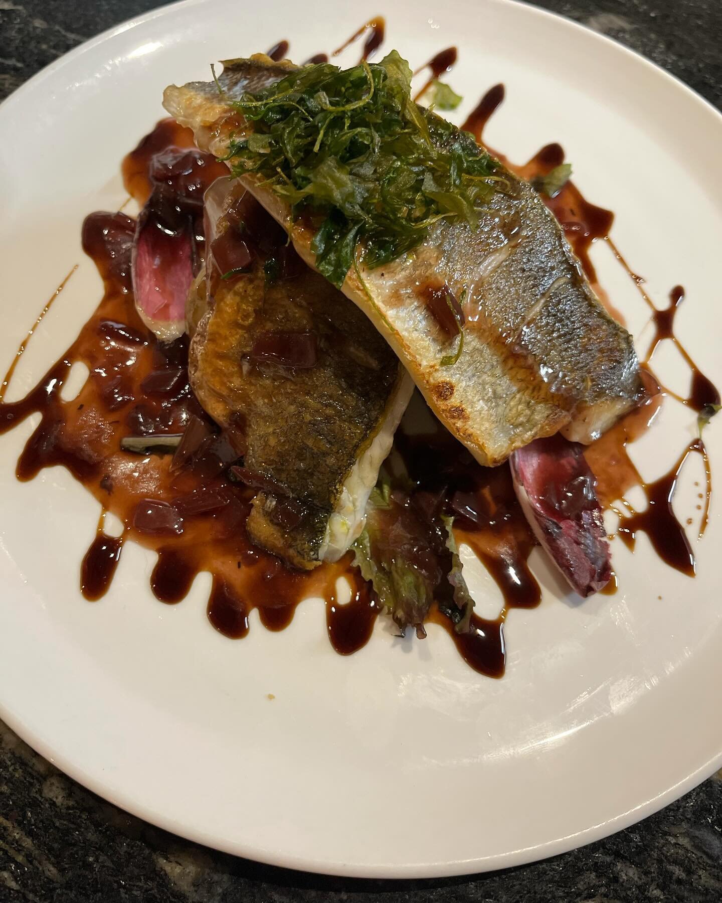 Some delicious dishes from our Christmas menu ✨🌲

Seabass, smoked bacon &amp; green beans &amp; red chicory, new potatoes &amp; red wine sauce 

Braised pork belly, poached pear &amp; cider sauce, aniseed red cabbage &amp; colcannon potato 

Buttern