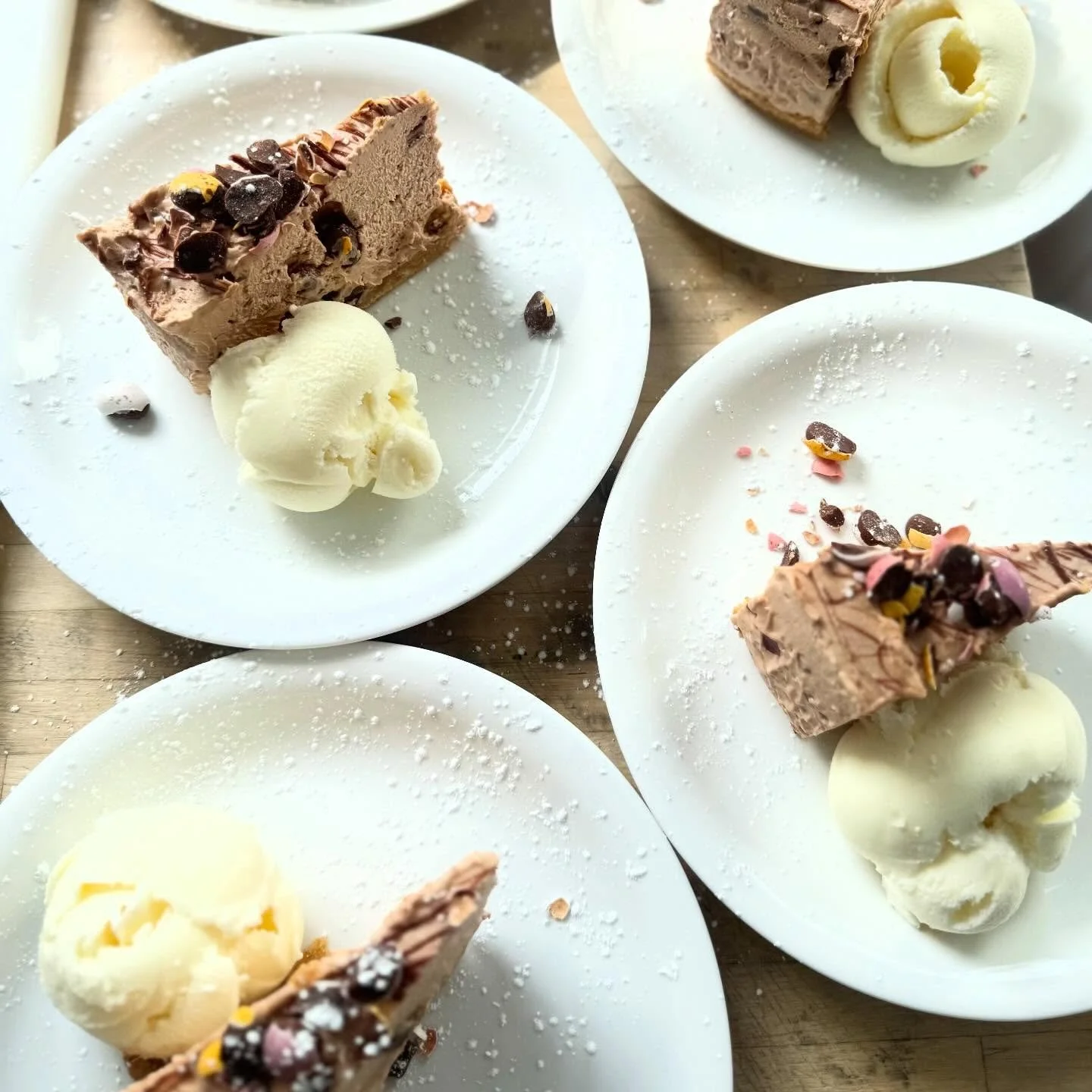 Indulgence overload&hellip;. Here for the Mini Egg cheesecake 🐣