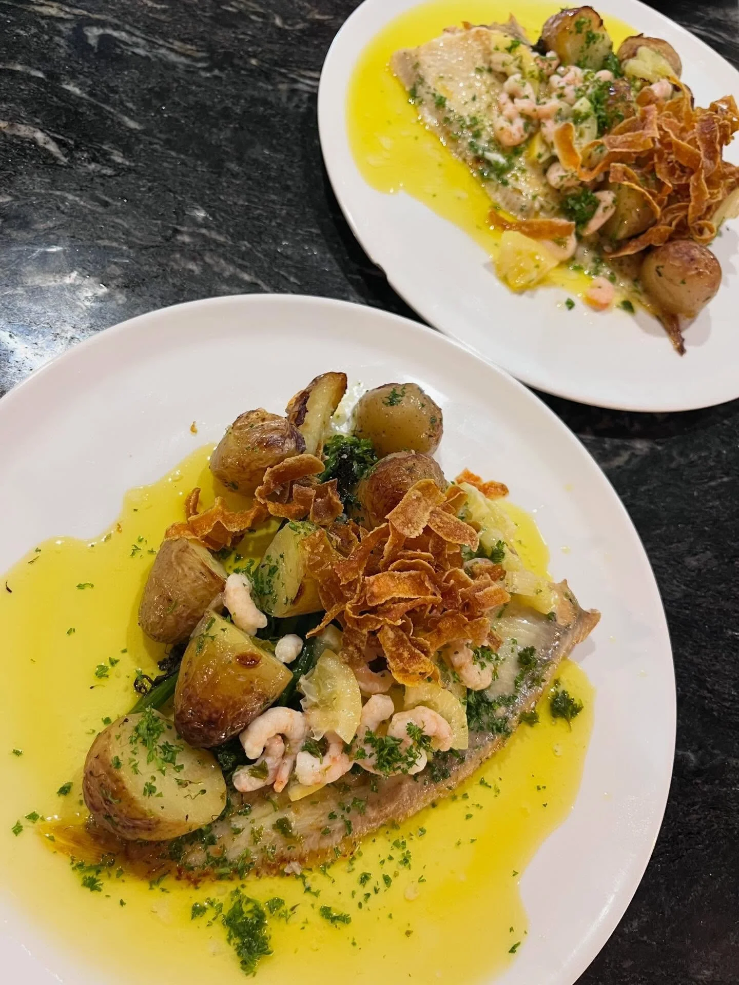 Fresh grilled Dover sole, new potatoes, charred brocolli, lemon &amp; prawn butter 🐟